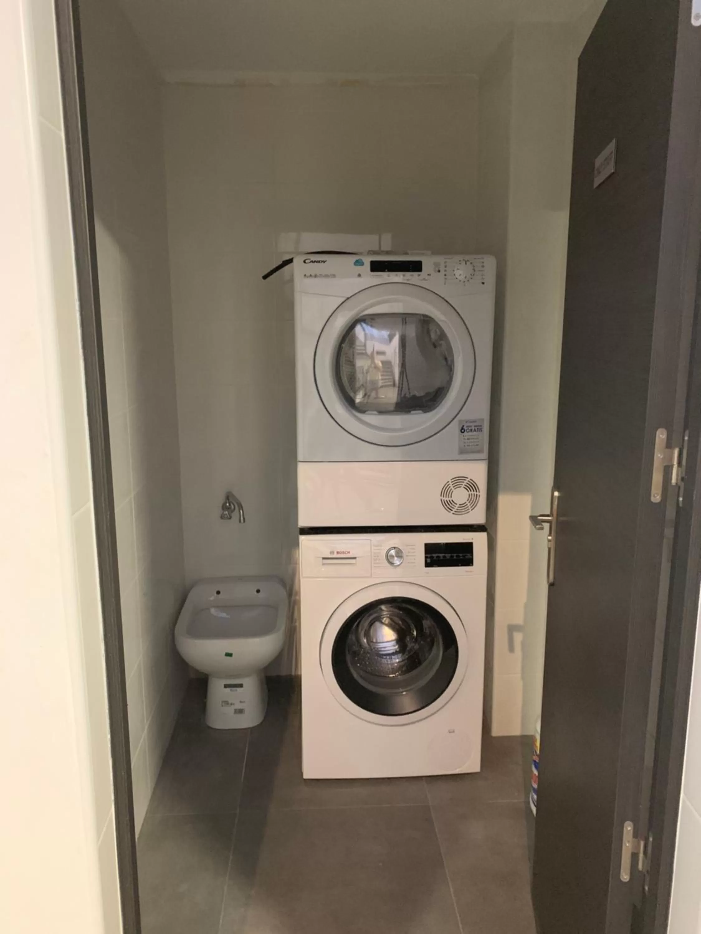 washing machine in Villa Rosaura