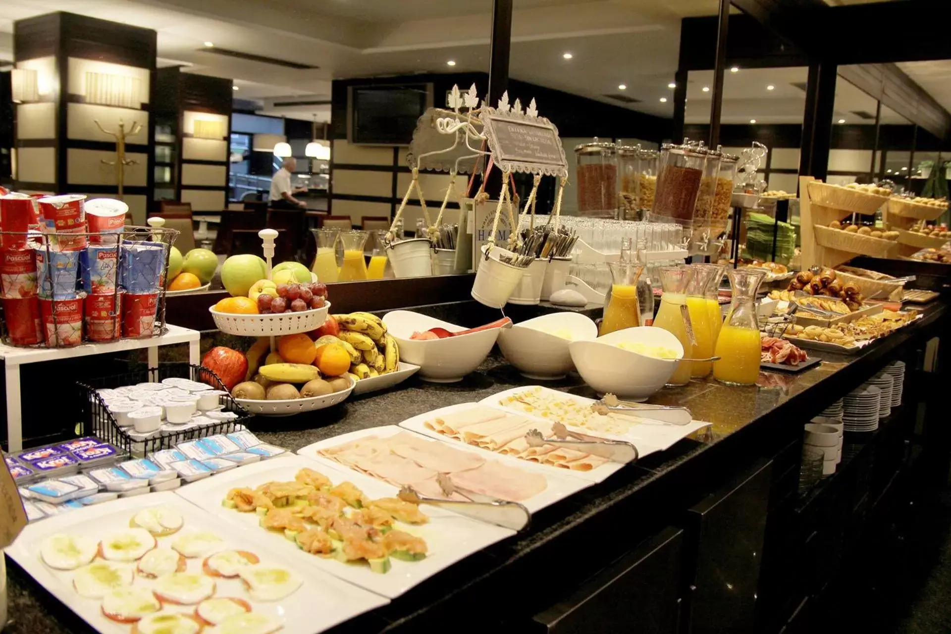 Food and drinks in Hotel Conde Duque Bilbao