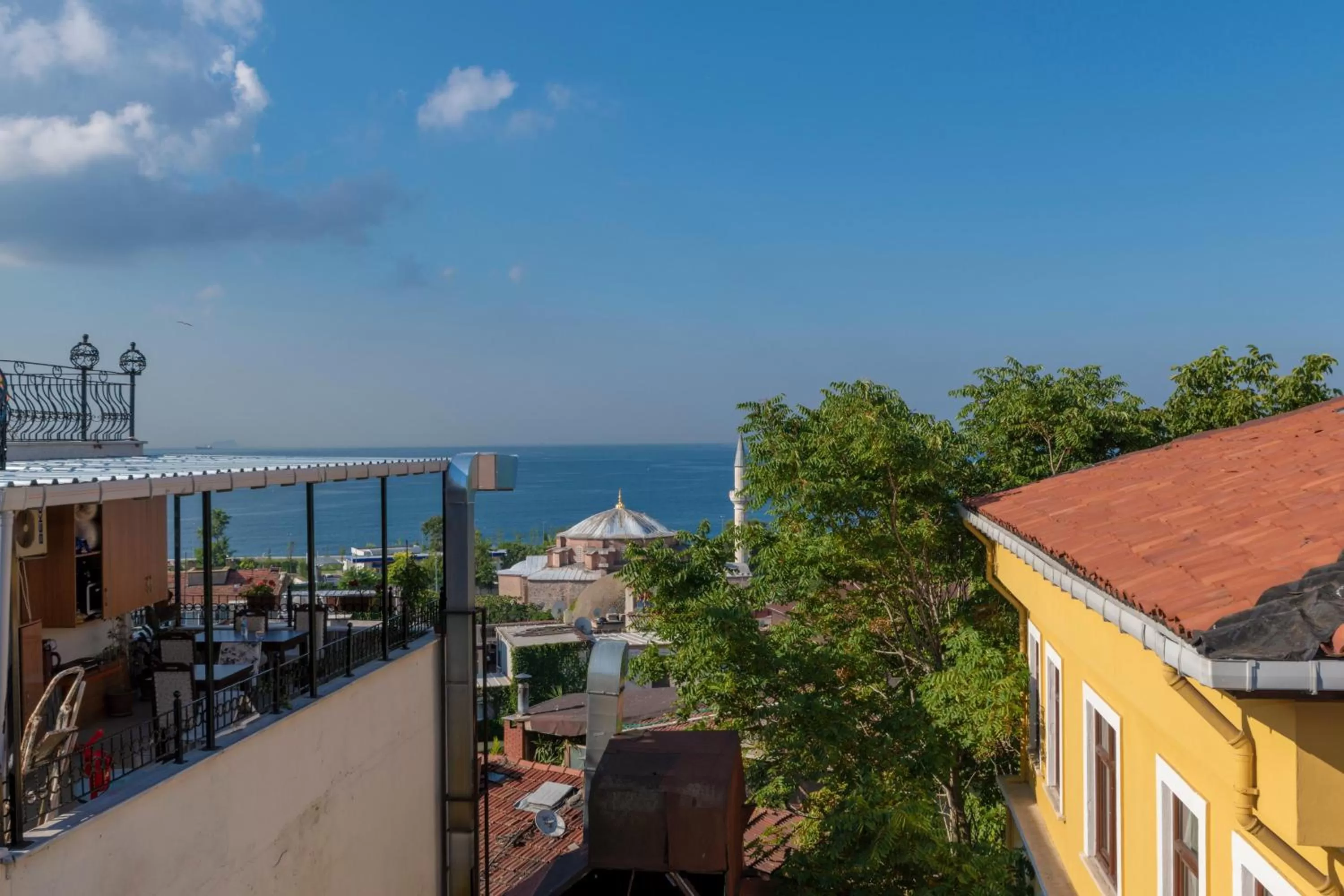 Balcony/Terrace in Rumours Inn