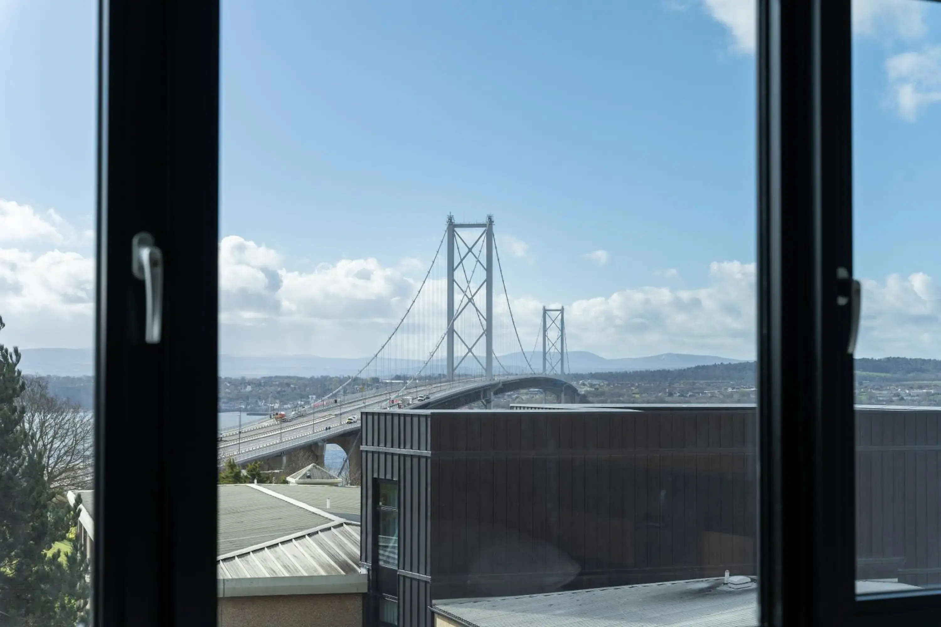 View (from property/room), Mountain View in DoubleTree by Hilton Edinburgh - Queensferry Crossing