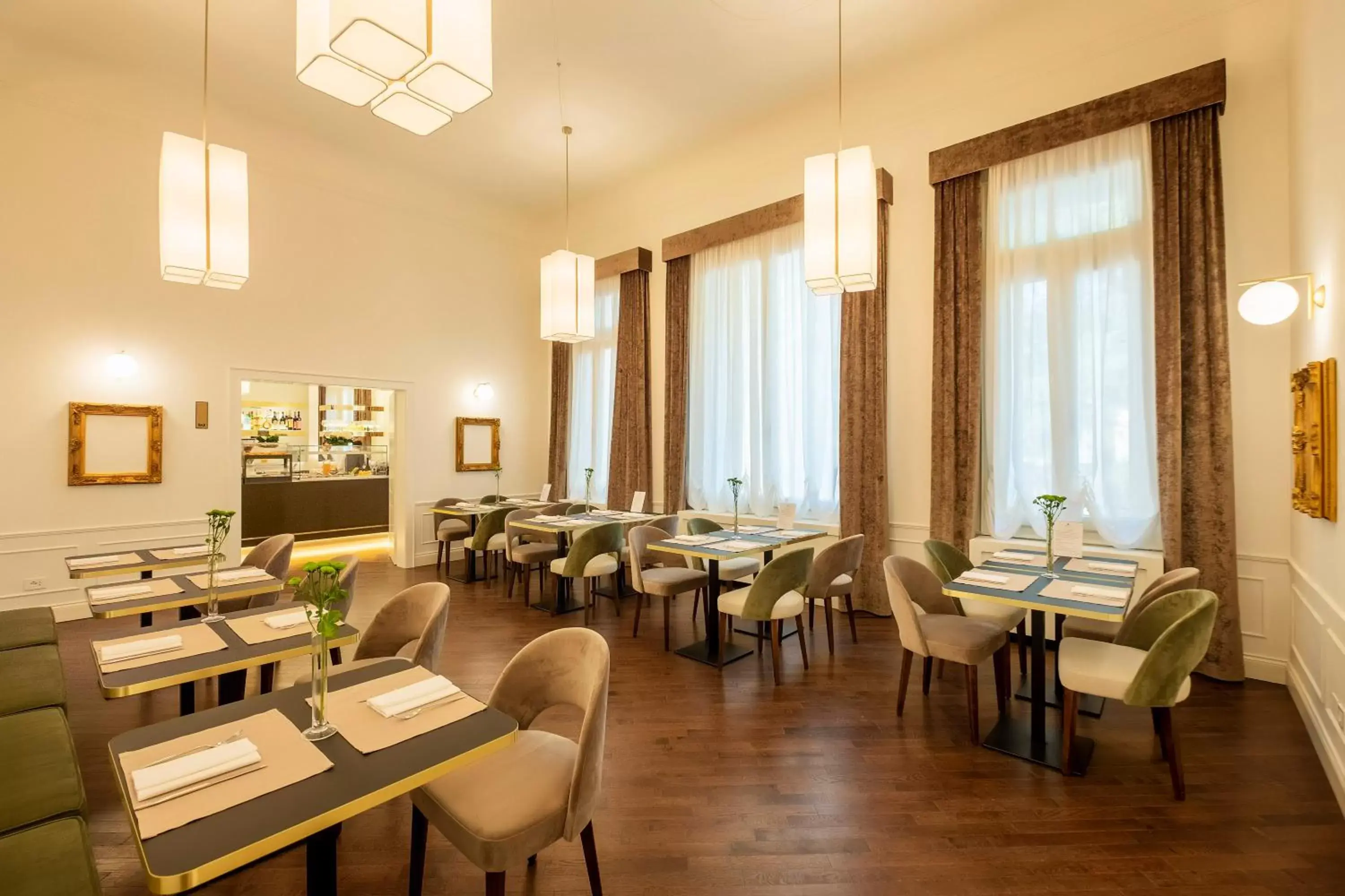 Breakfast, Restaurant/Places to Eat in Hotel Villa Soligo - Small Luxury Hotels of the World