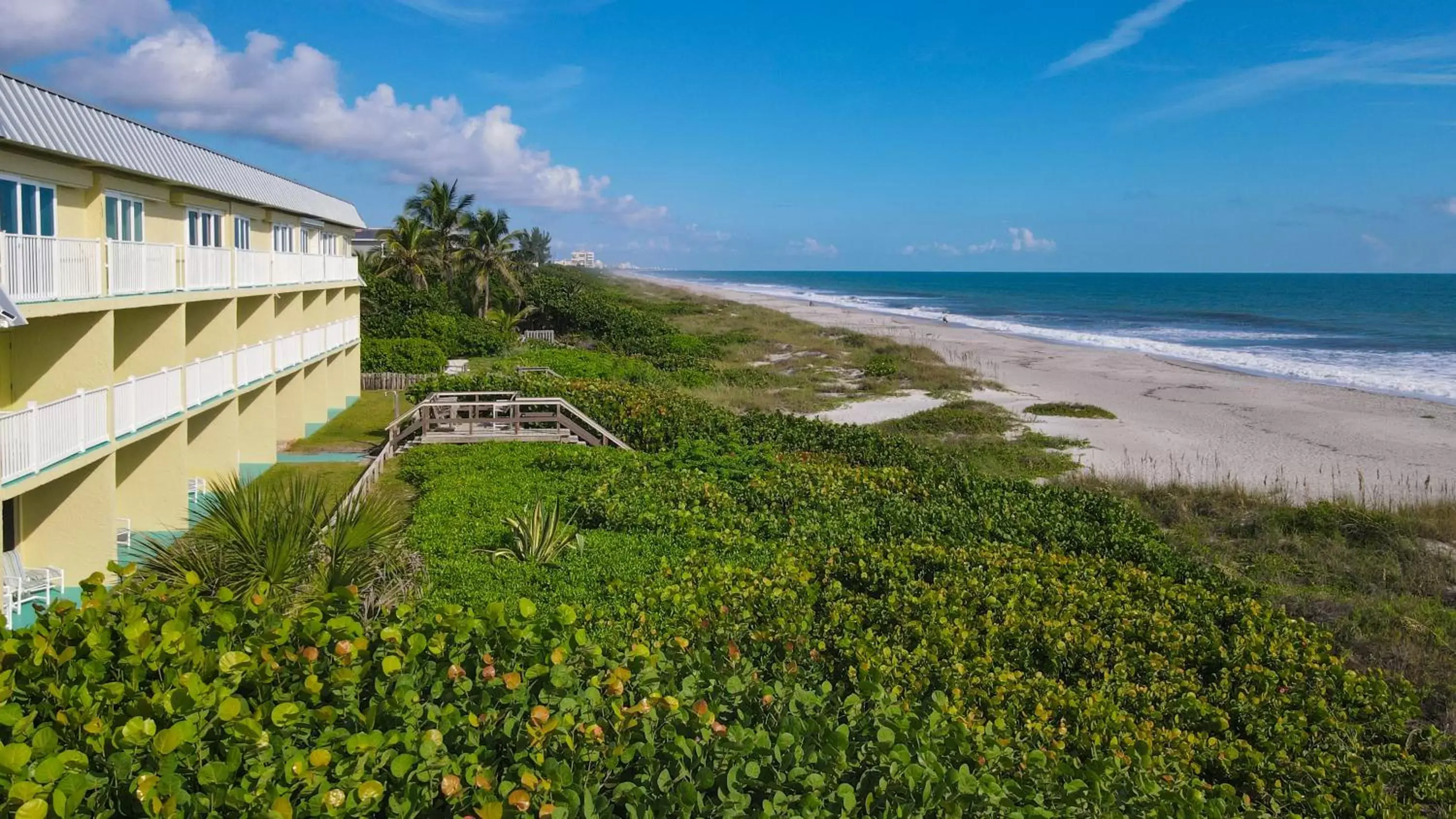 Property building in Tuckaway Shores Resort