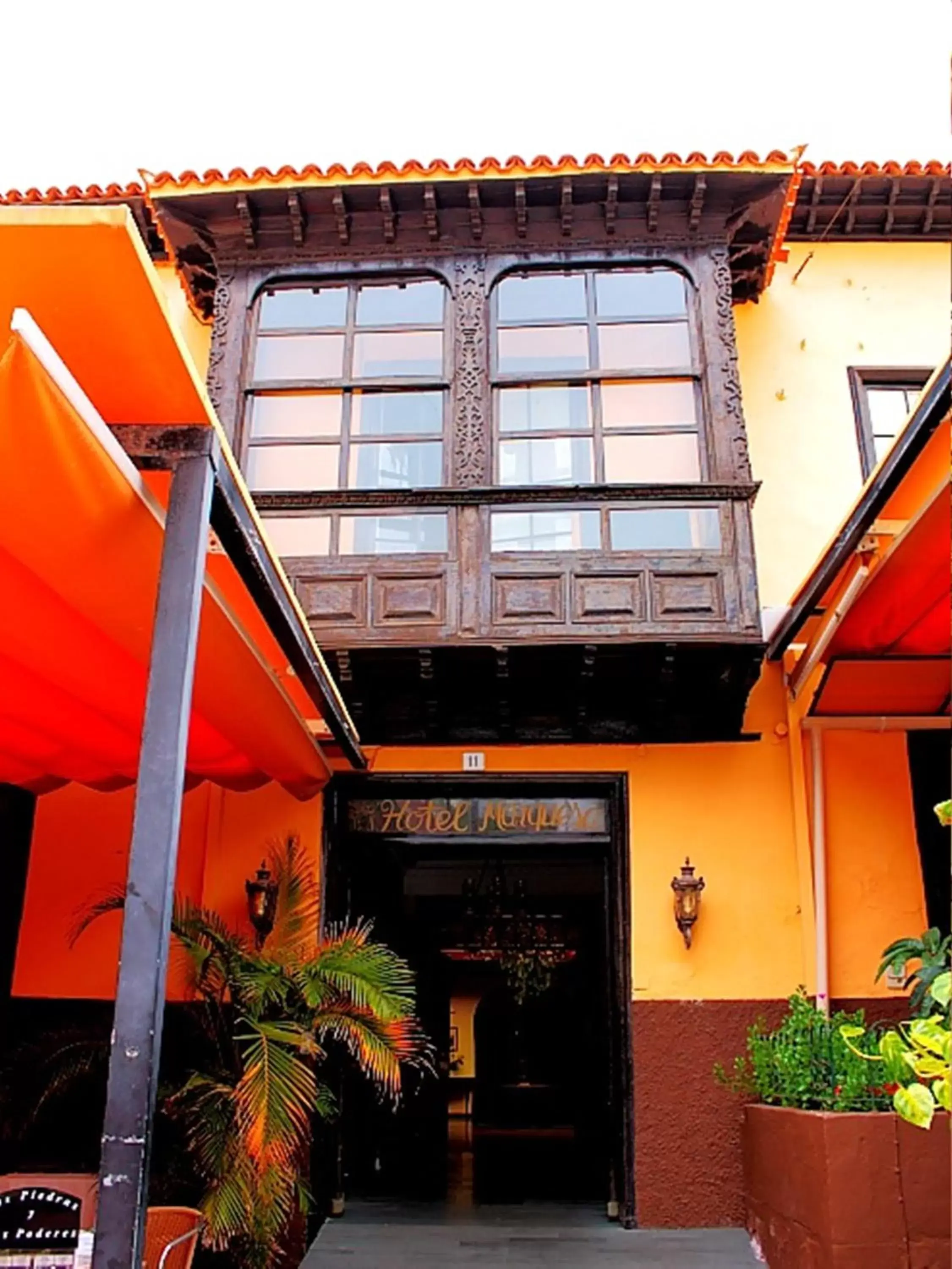 Facade/Entrance in Hotel Marquesa