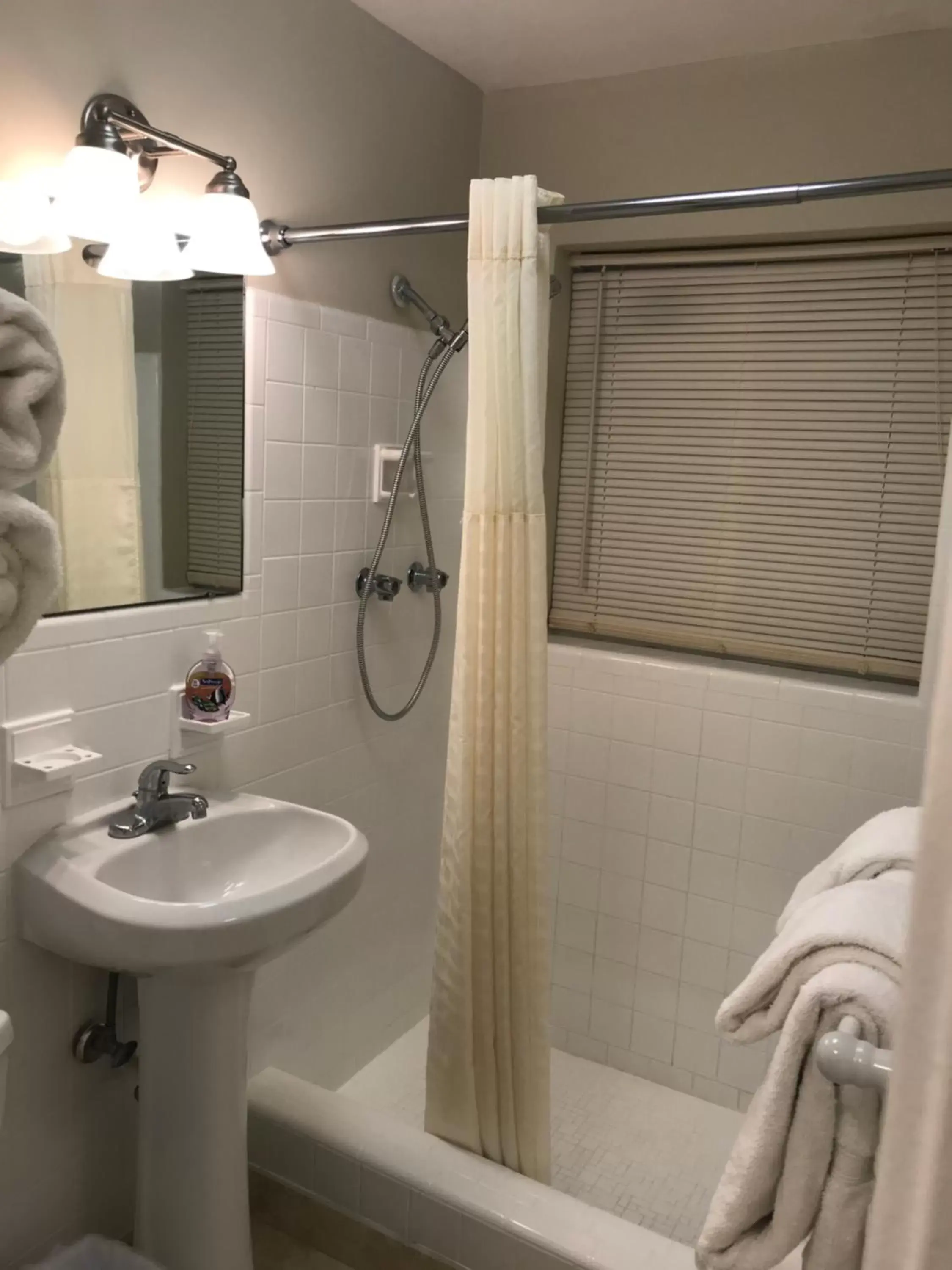 Bathroom in Casitas Coral Ridge