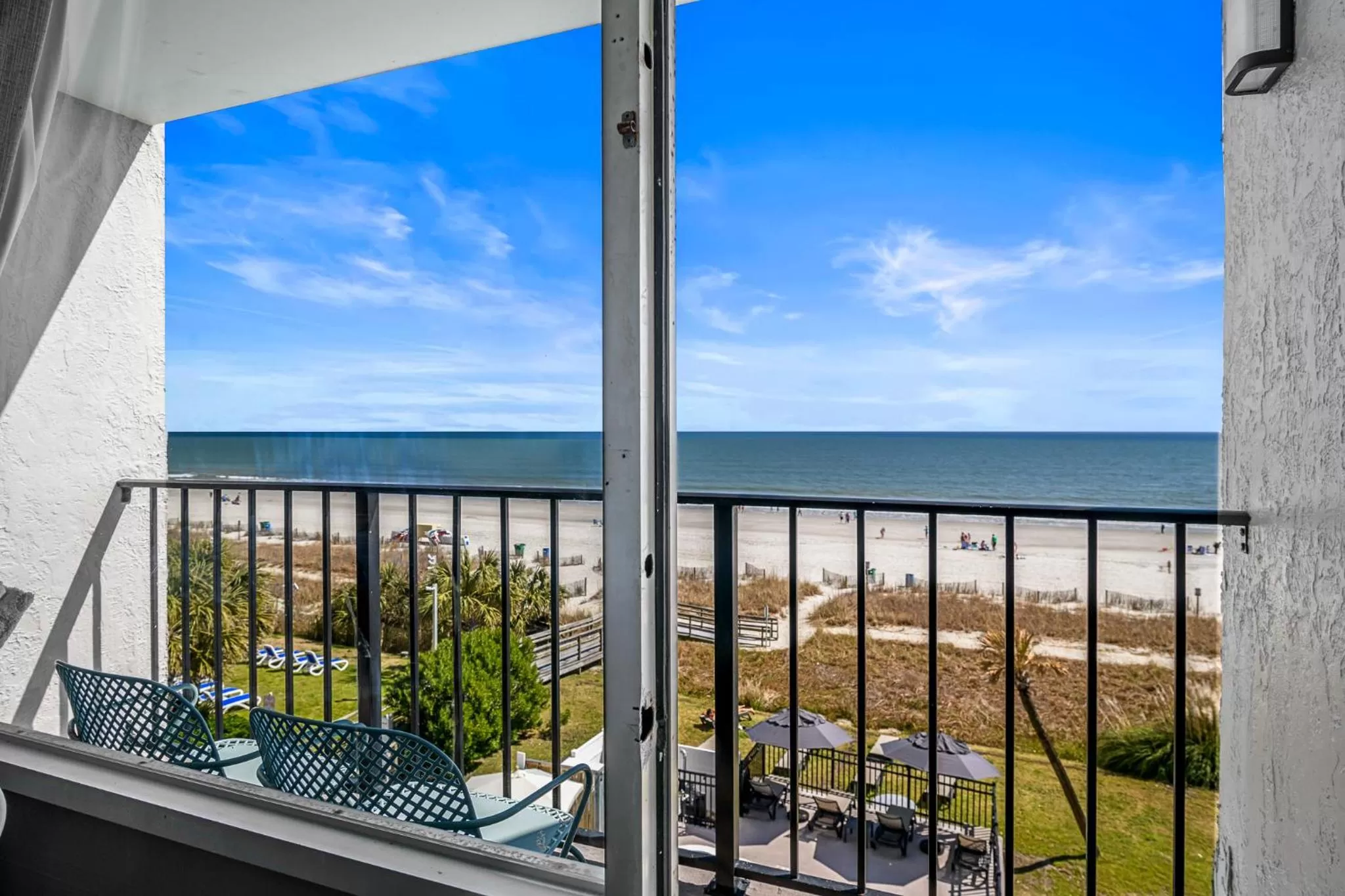 Balcony/Terrace in The Beverley Beach House