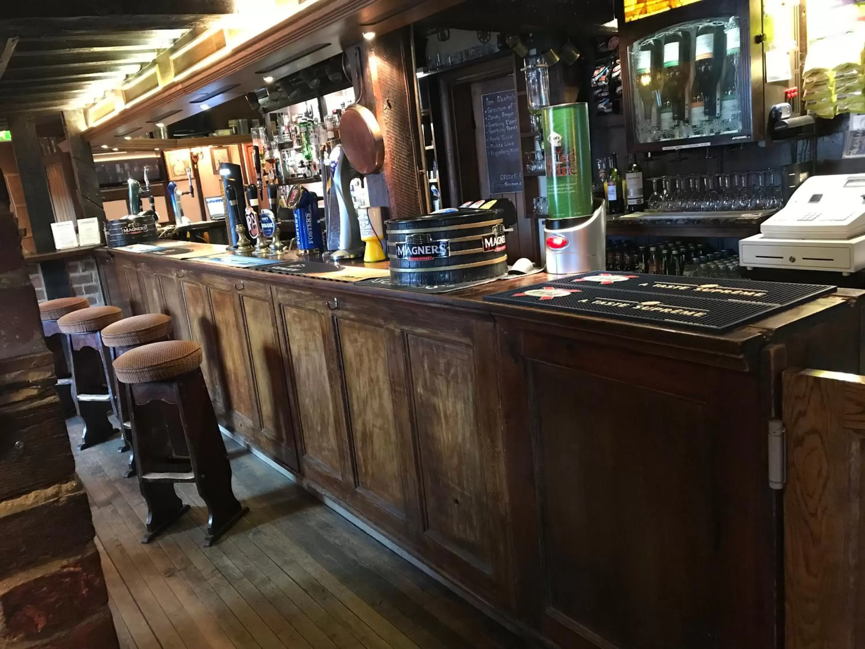 Lounge/Bar in The Black Bull Inn