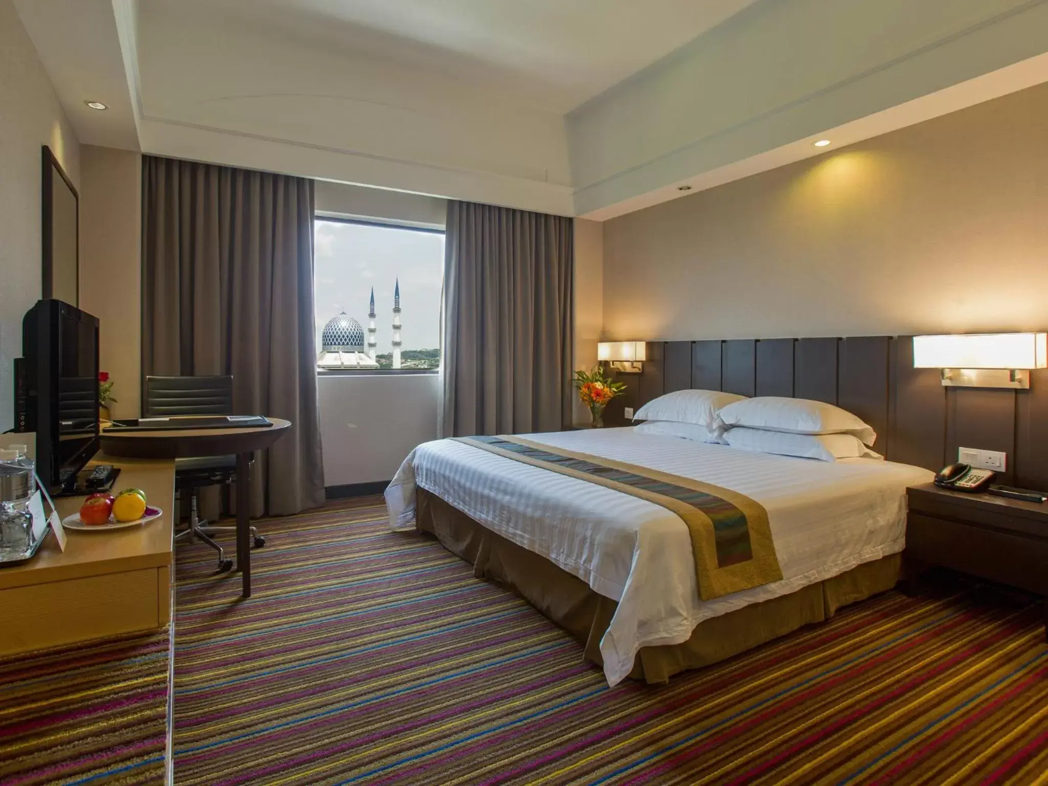 Bedroom, Bed in Concorde Hotel Shah Alam
