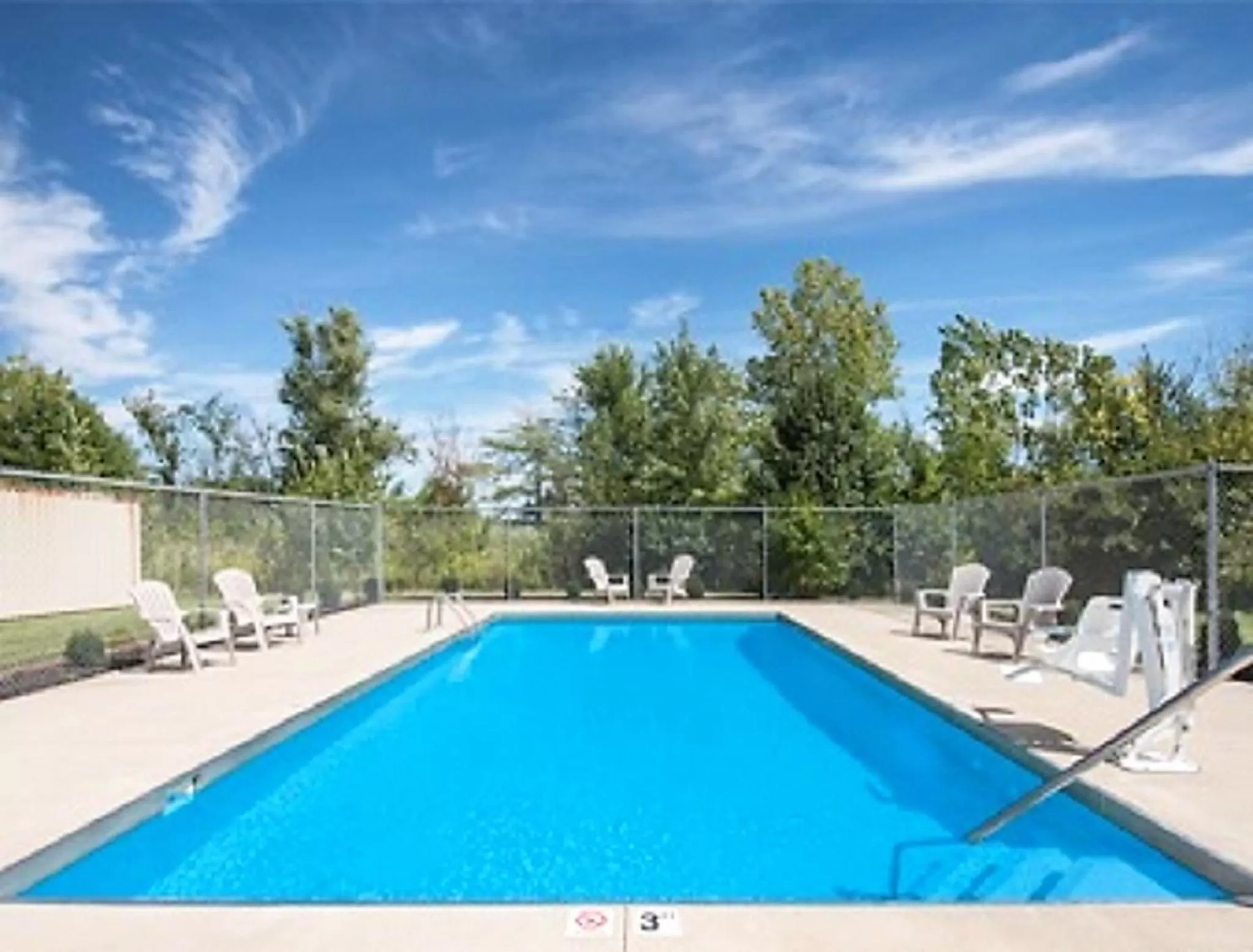 Property building in Super 8 by Wyndham Marysville