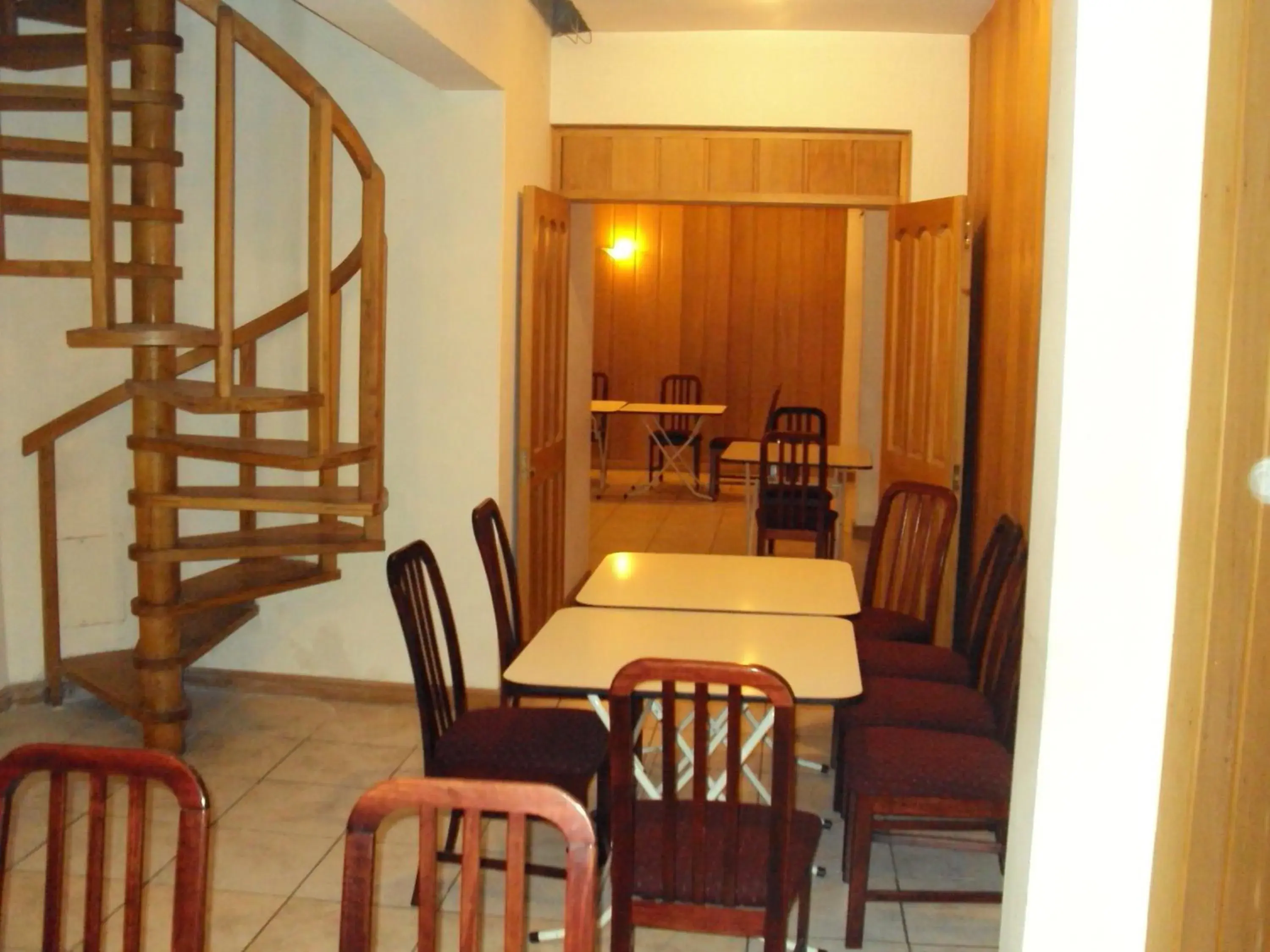 Seating area, Dining Area in Hotel Antupiren