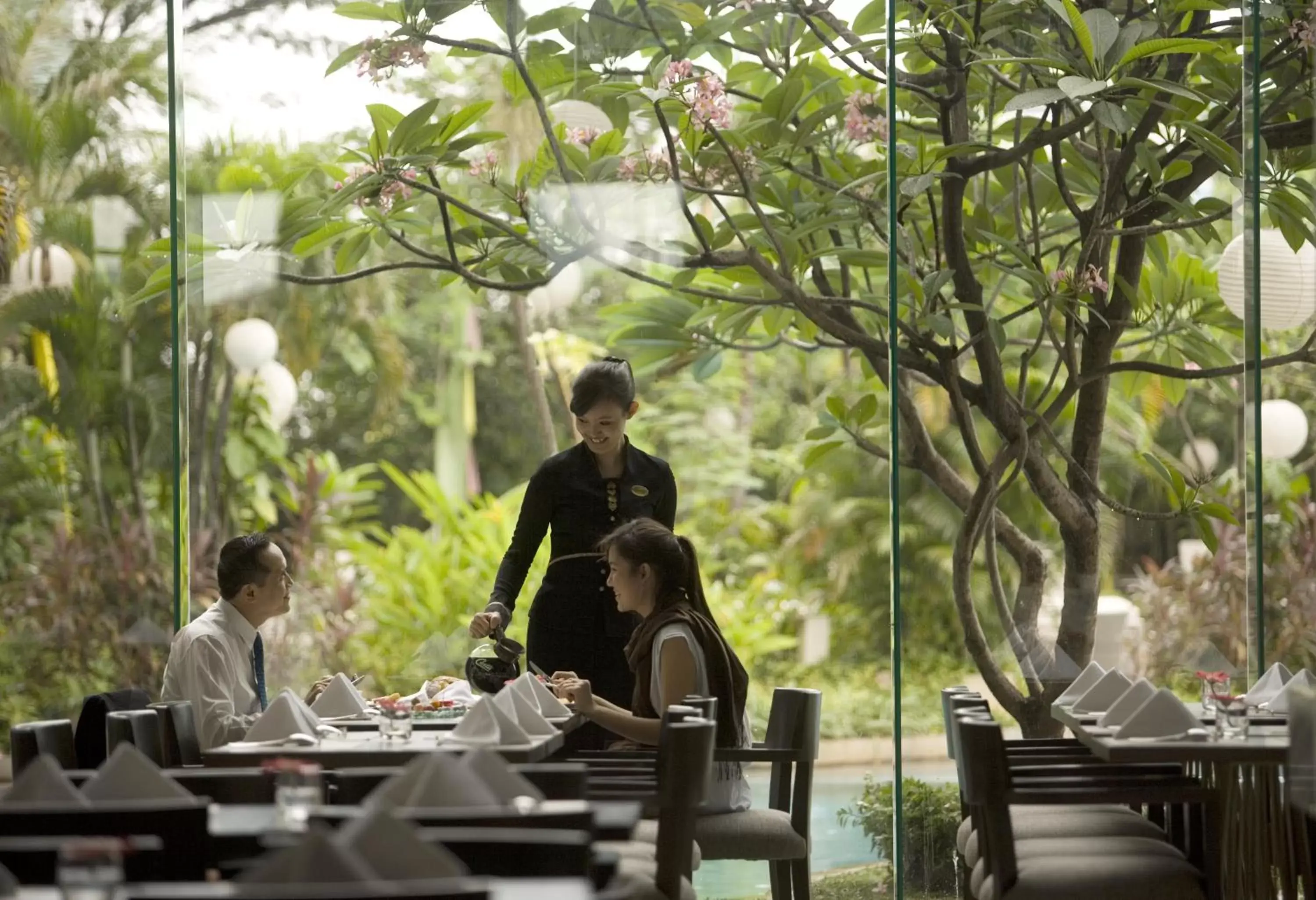 Restaurant/places to eat in Hotel Santika Premiere Slipi Jakarta