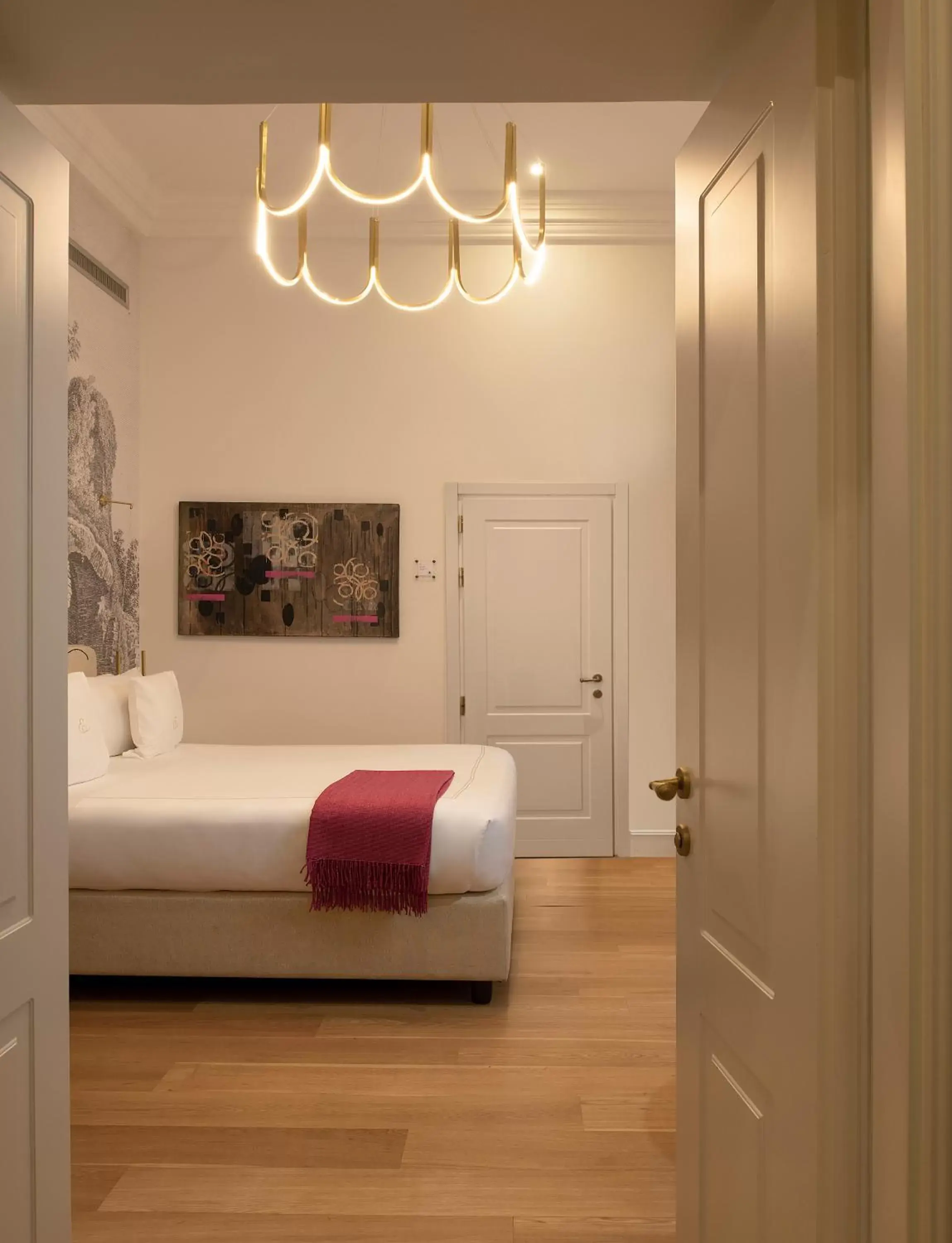 Bed in Elizabeth Unique Hotel | a Member of Design Hotels™