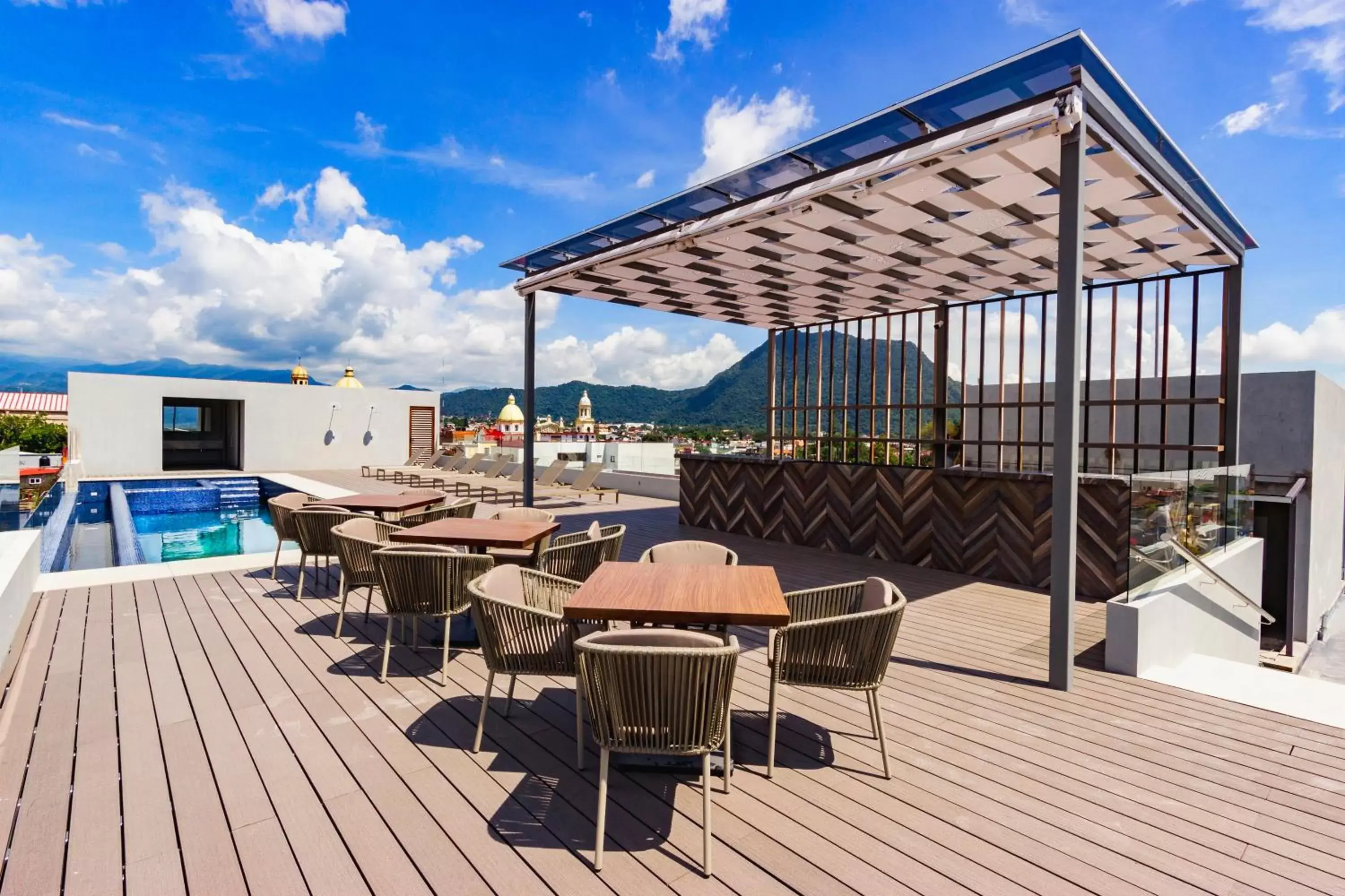 Lounge or bar, Balcony/Terrace in Gamma Orizaba Grand Hotel de France