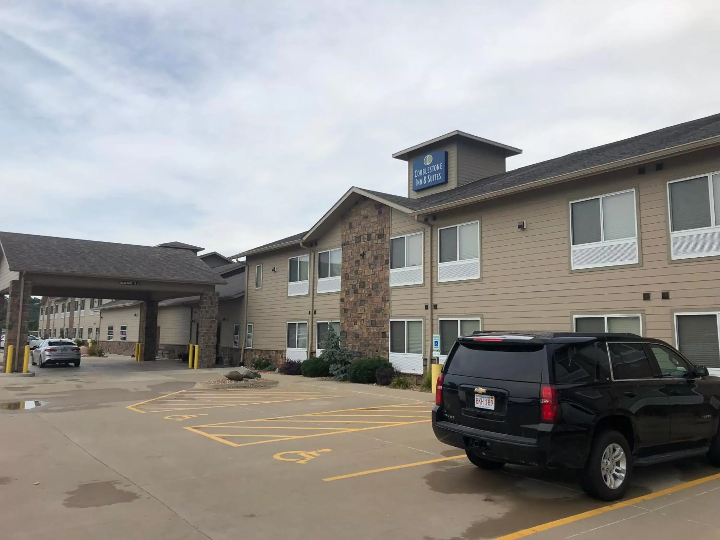 Facade/entrance, Property Building in Cobblestone Inn & Suites Fort Madison