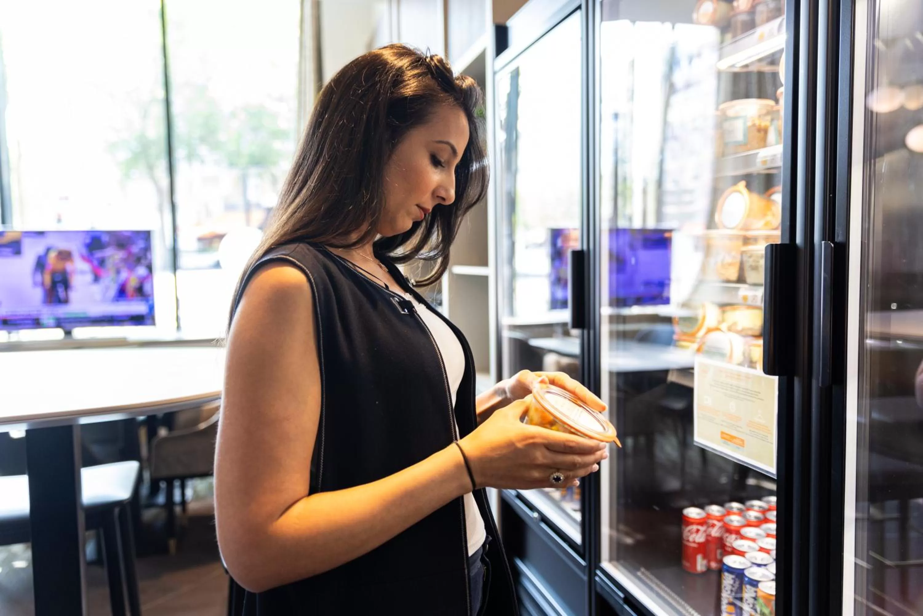 Shopping Area in Novotel Suites Paris Expo Porte de Versailles