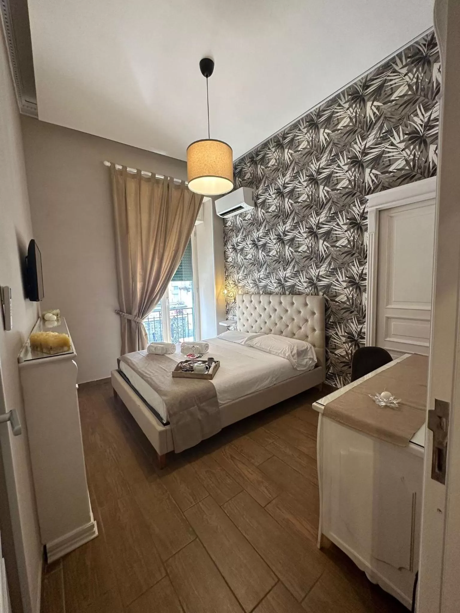 Bed in B&B Partenopeo