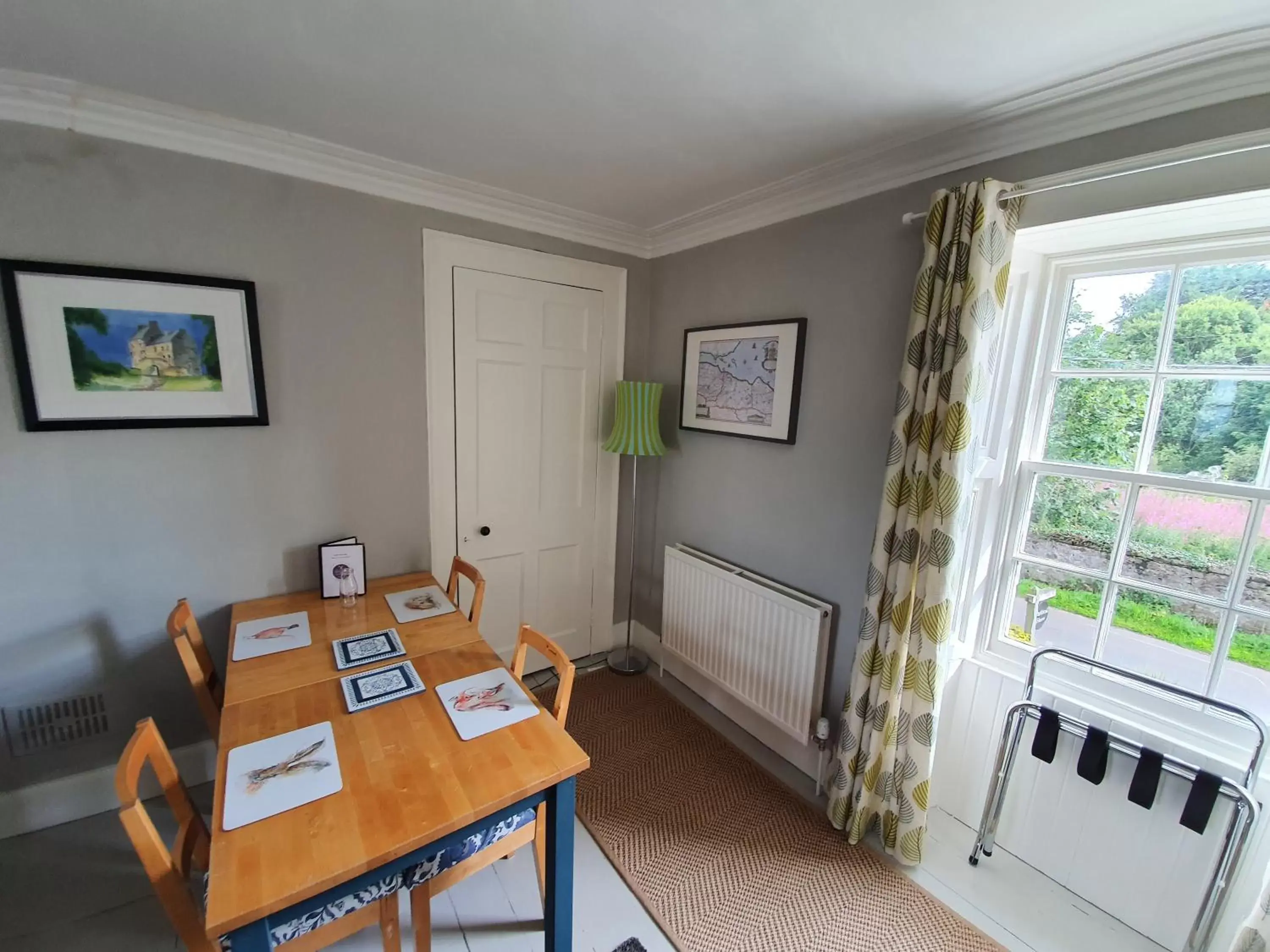 Bedroom, Dining Area in Parkhead House