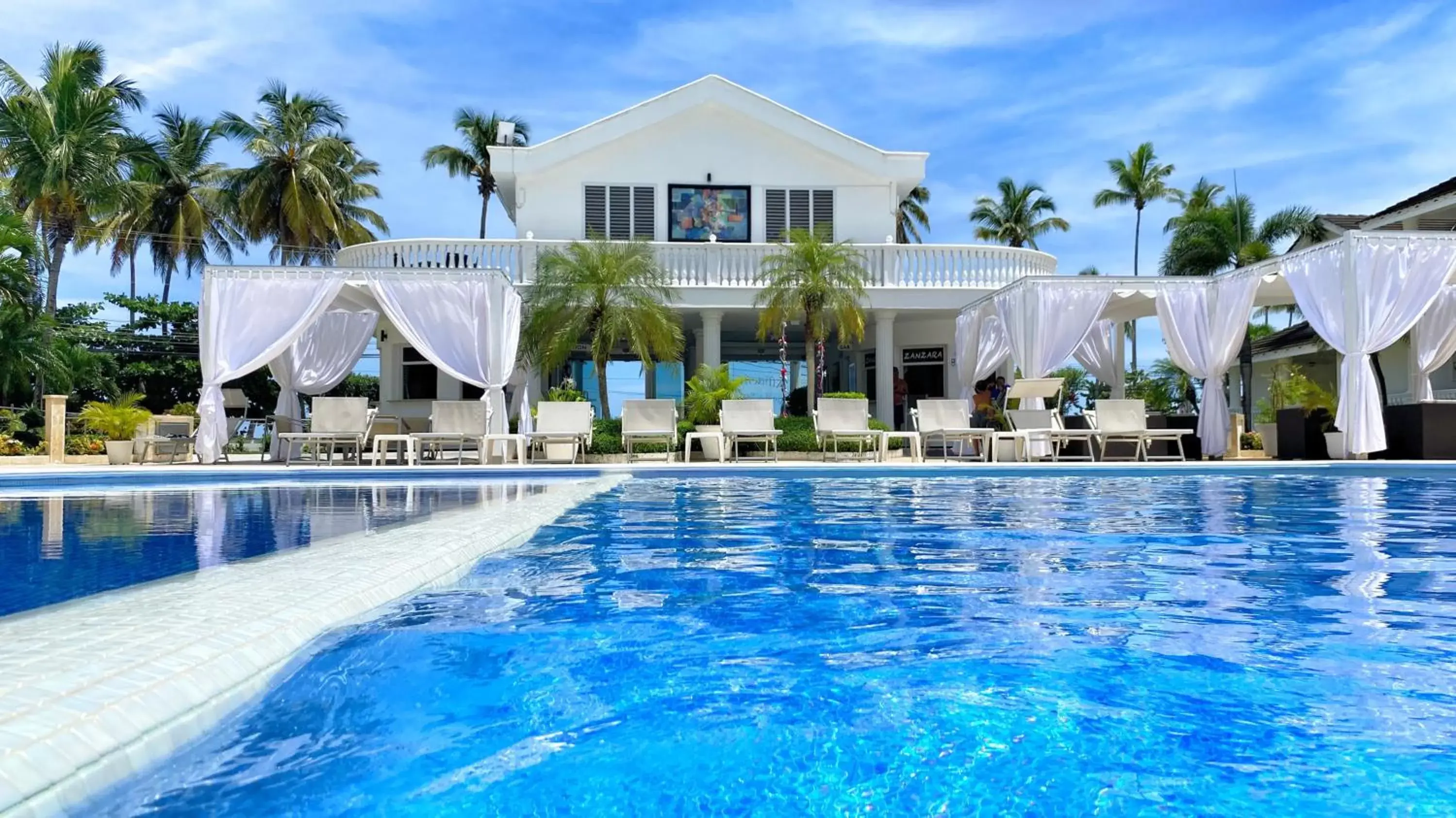 Swimming Pool in Albachiara Hotel - Las Terrenas
