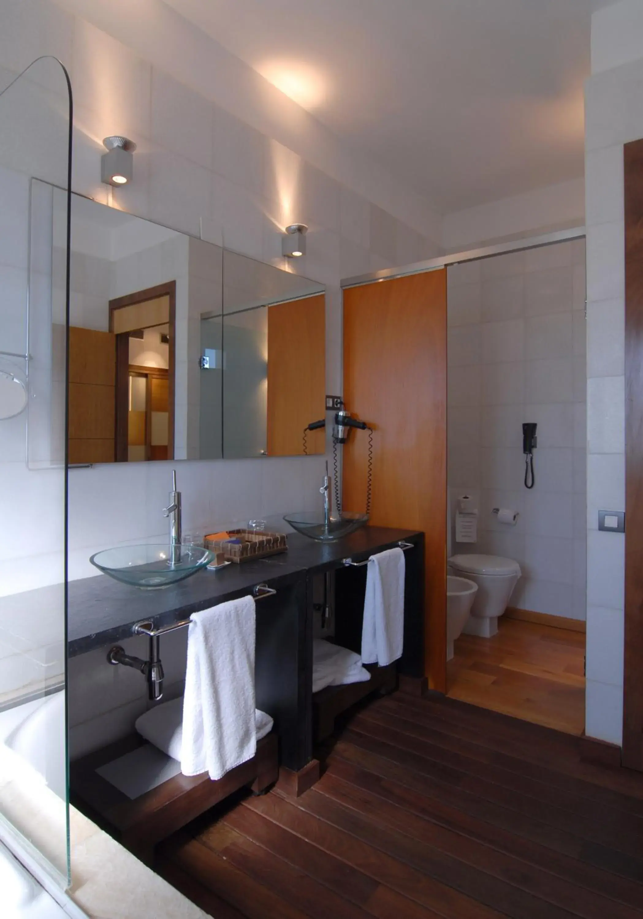 Bathroom in Hotel Monument Mas Passamaner