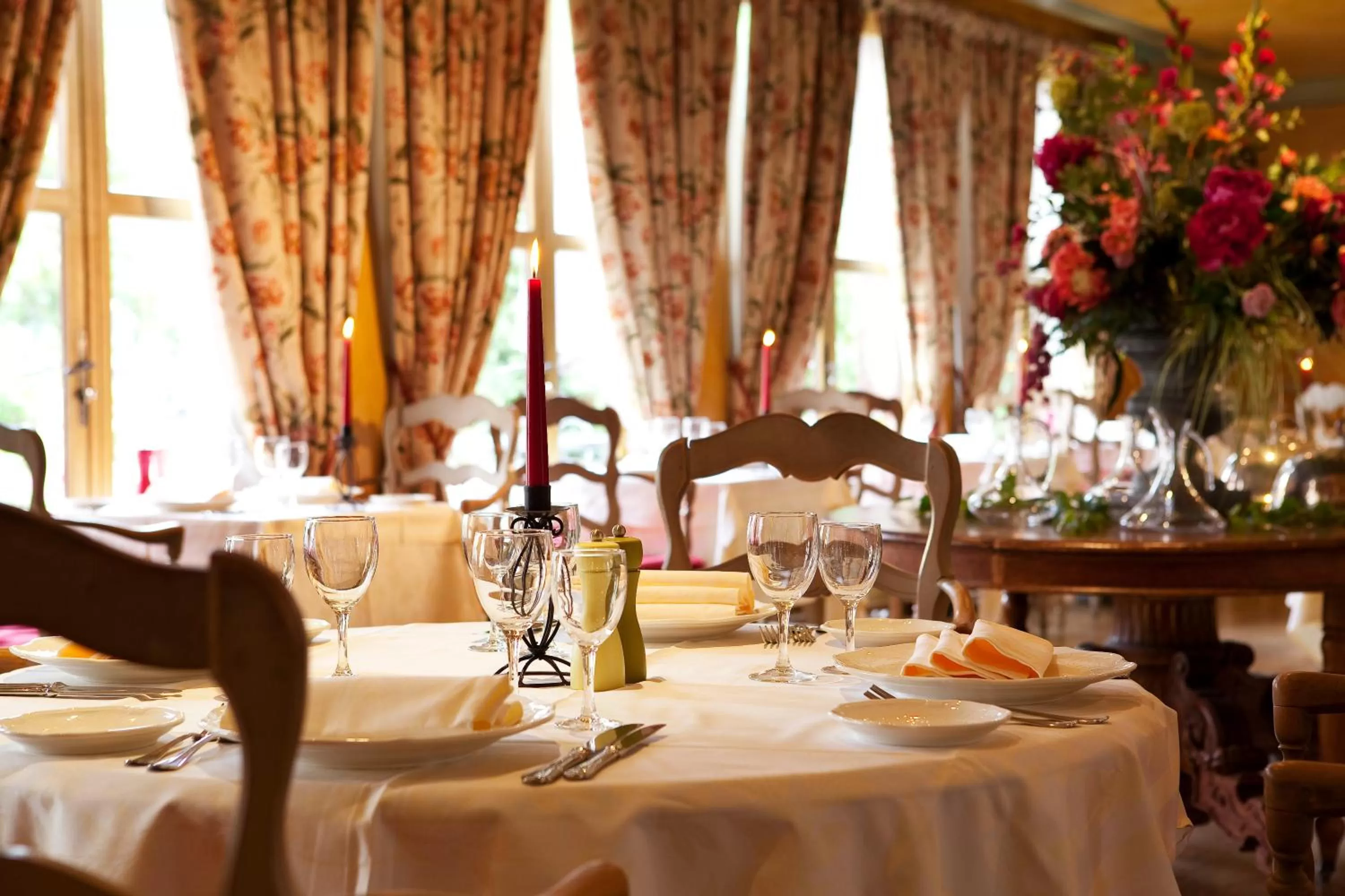 Restaurant/places to eat in Le Manoir de Gressy