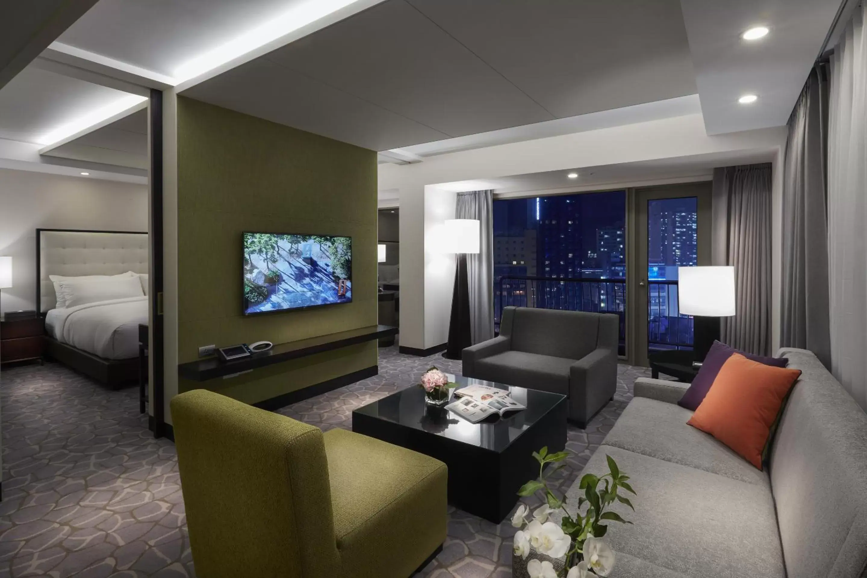 Photo of the whole room, Bed in Paradise Hotel Busan Photo of the whole room, Bed in Paradise Hotel Busan