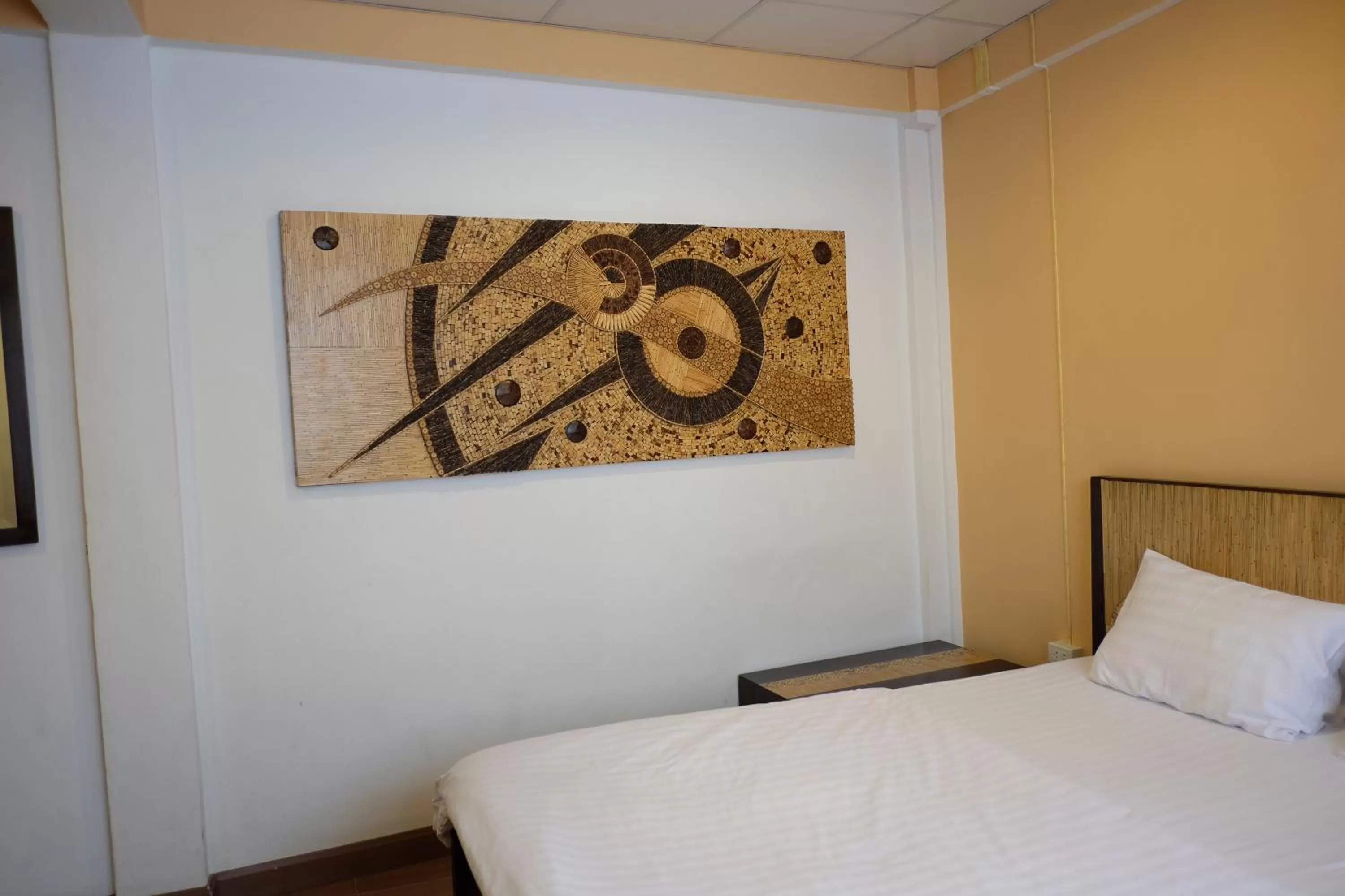 Standard Triple Room in Baan Glang Soi Restaurant & Guesthouse