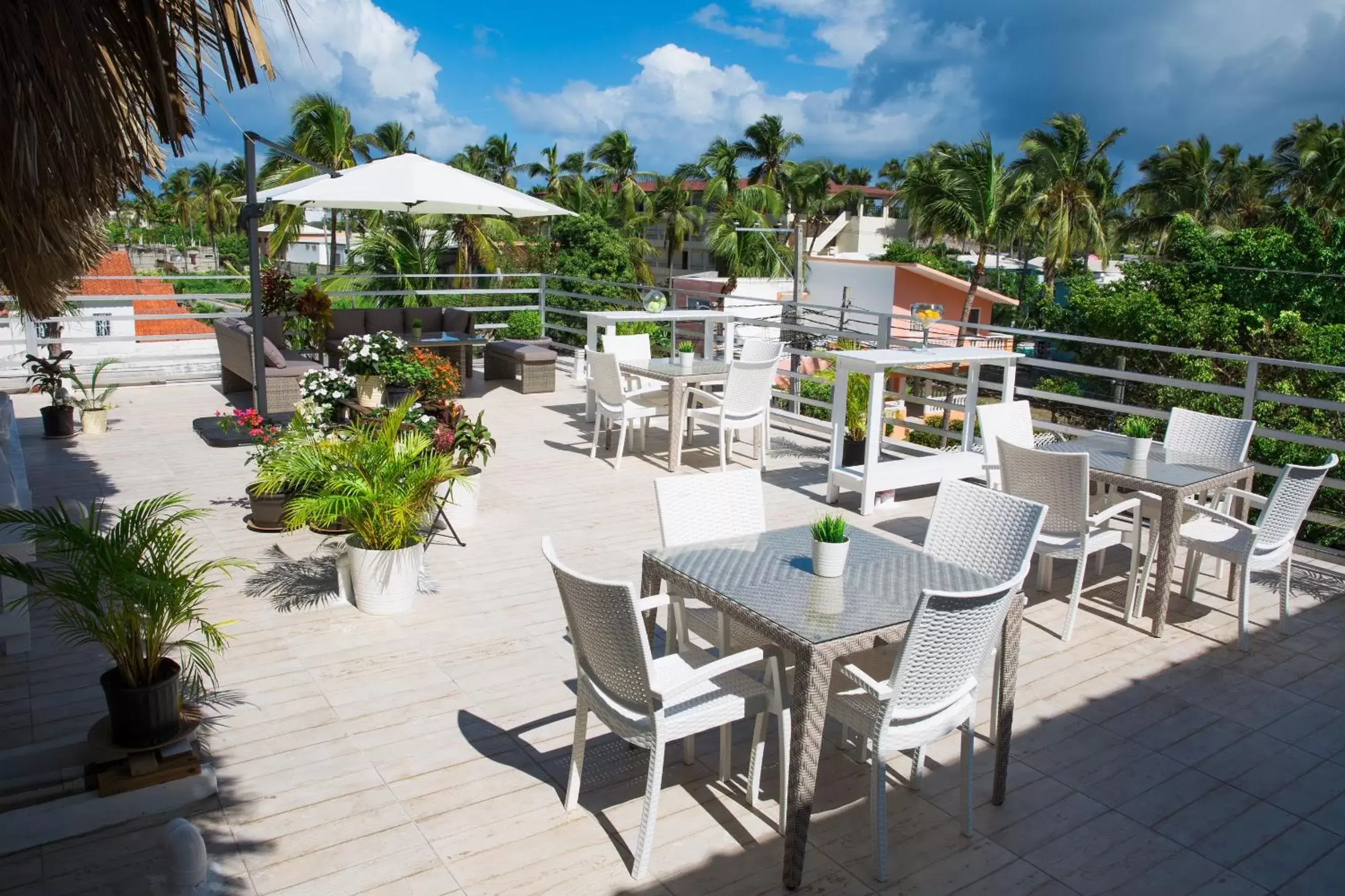 Balcony/Terrace, Restaurant/Places to Eat in Art Villa Dominicana