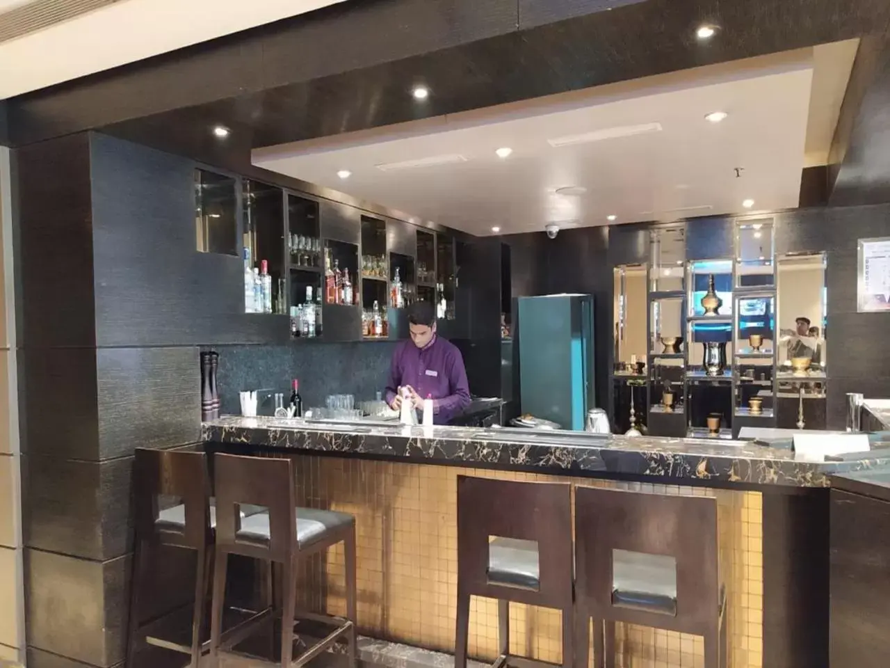 Lounge or bar, Lounge/Bar in Fortune District Centre, Ghaziabad - Member ITC's Hotel Group