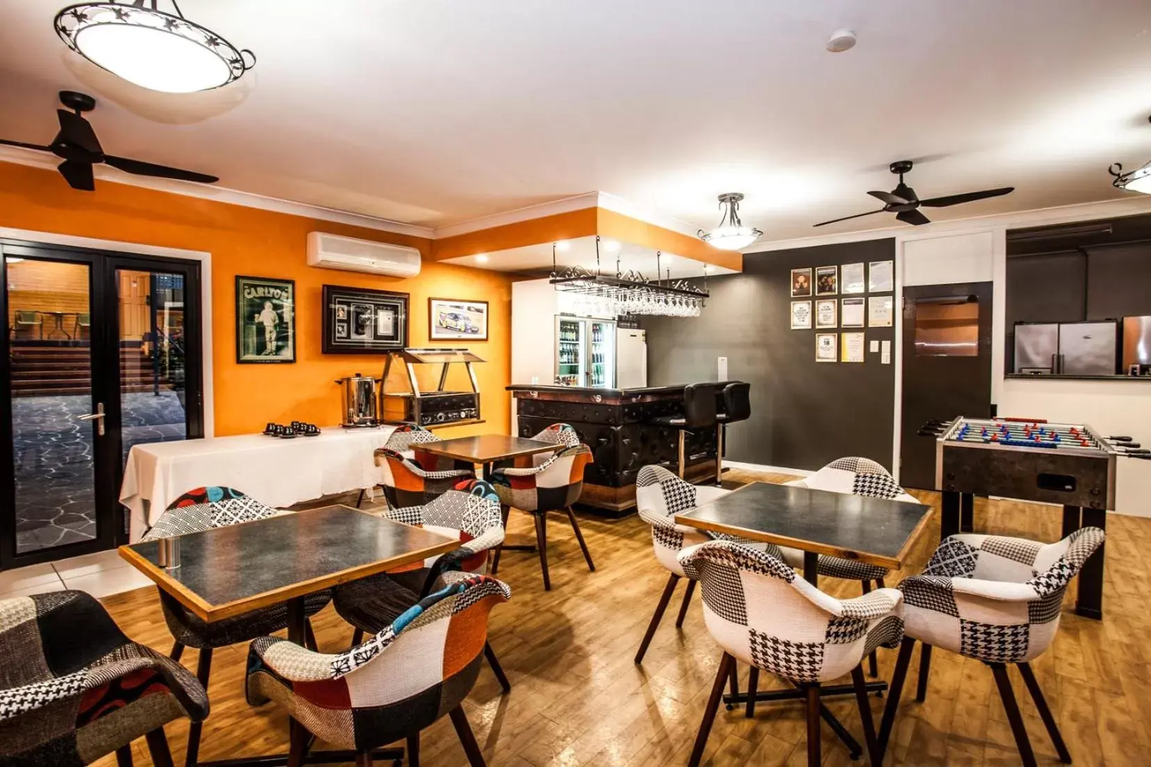 Restaurant/places to eat in Darra Motel & Conference Centre Restaurant/places to eat in Darra Motel & Conference Centre