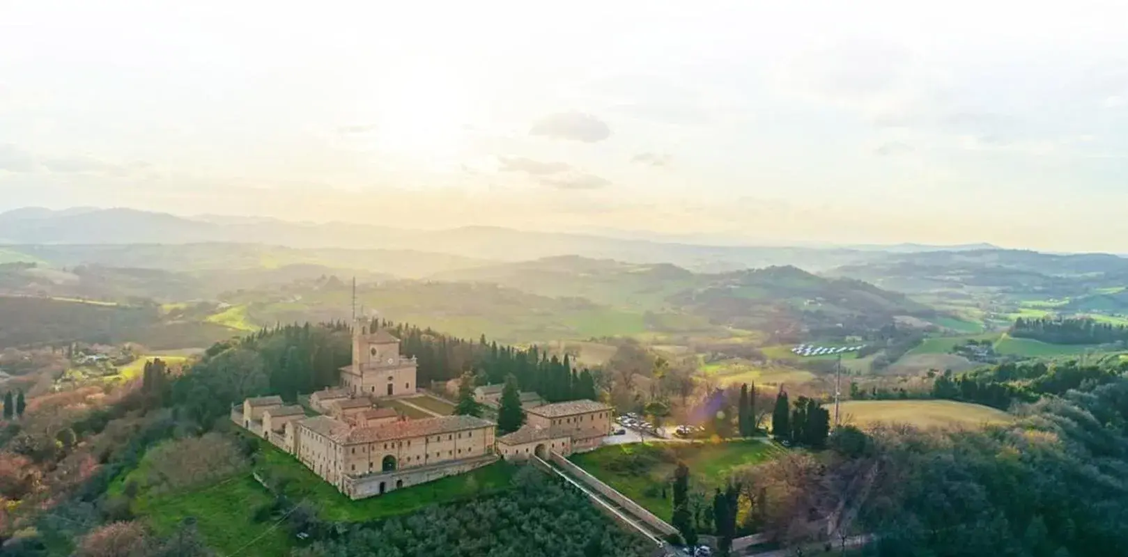 Nearby landmark, Bird's-eye View in Castello Montegiove