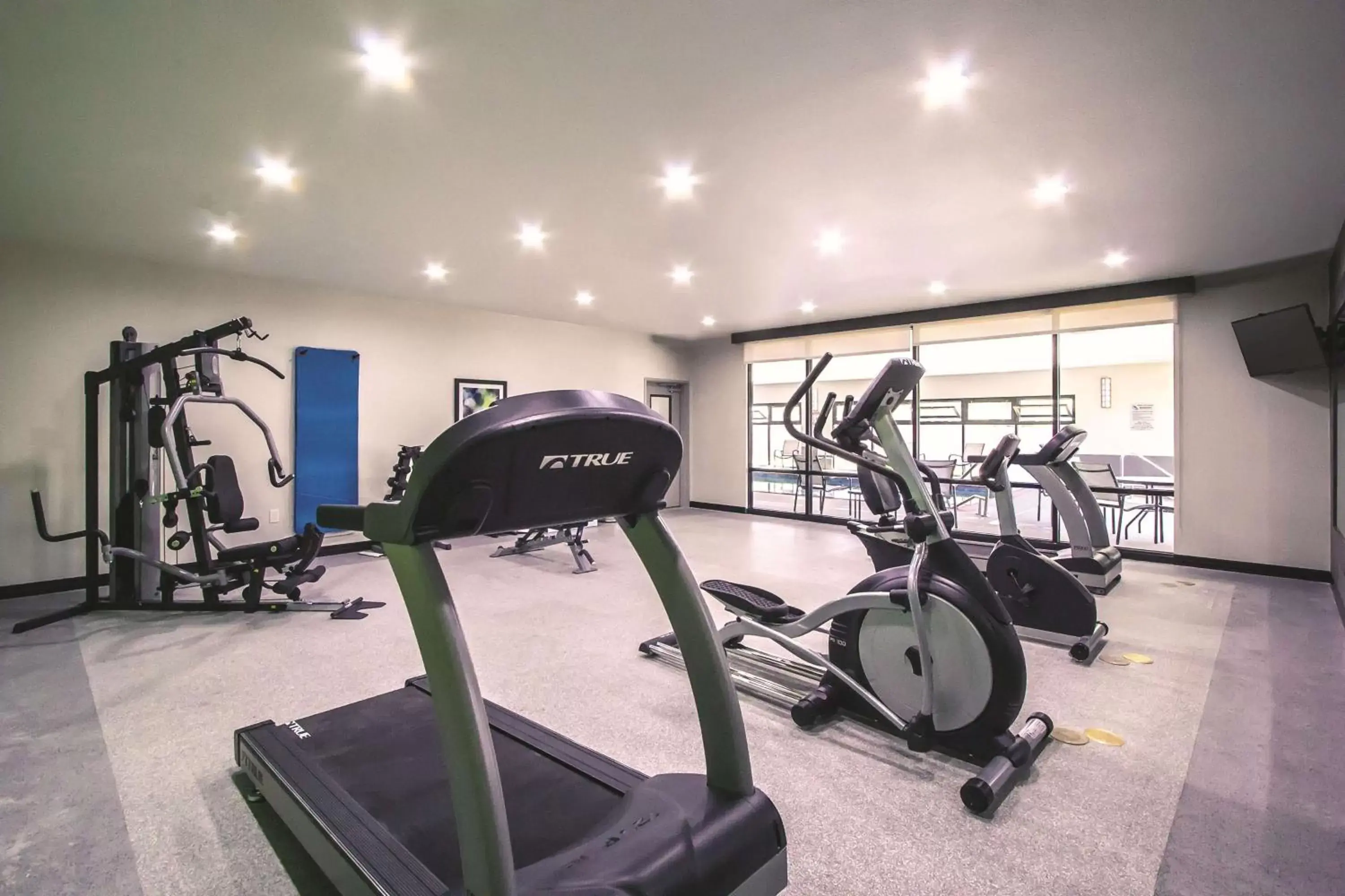 Fitness centre/facilities, Fitness Center/Facilities in La Quinta Inn & Suites by Wyndham Pampa