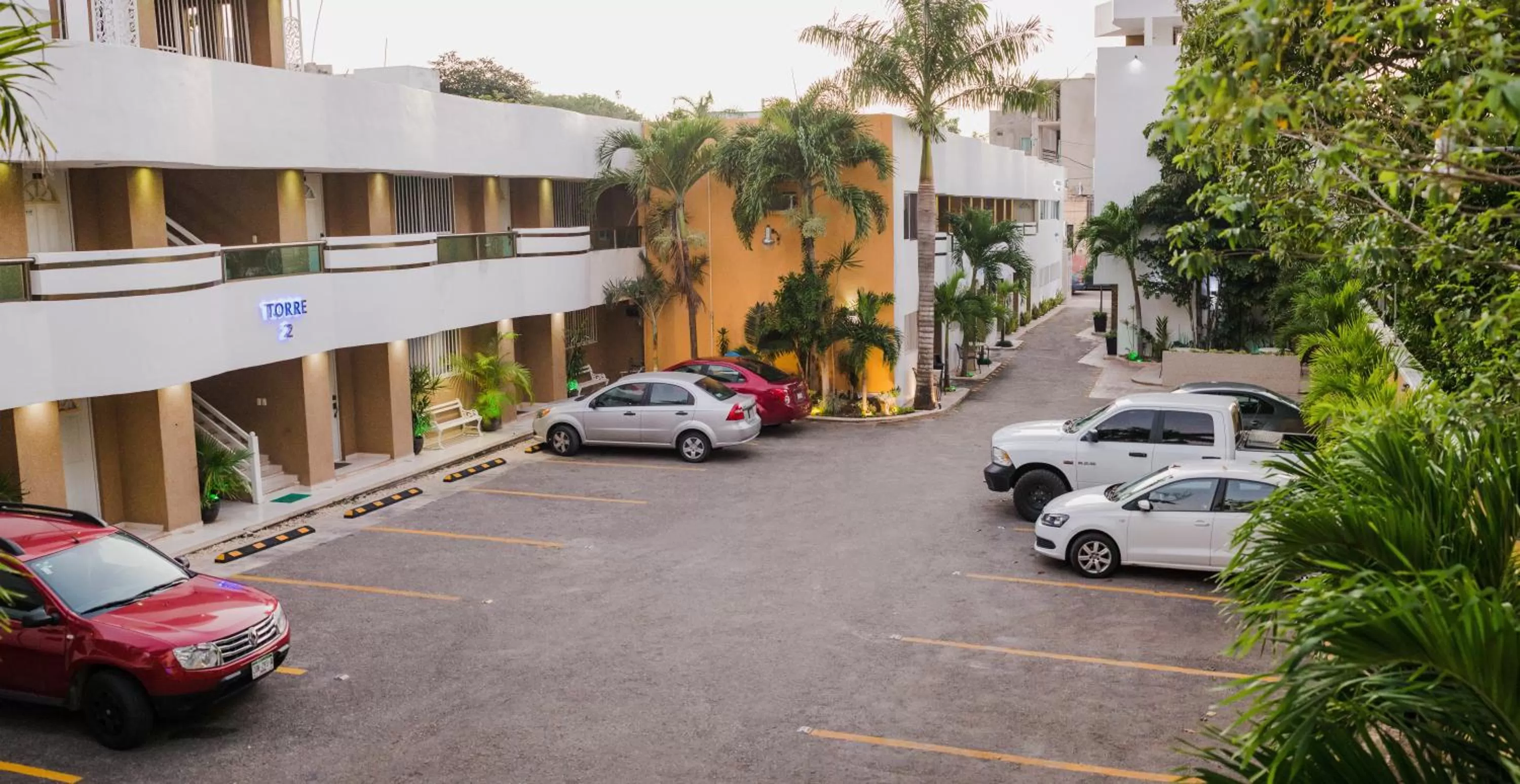 Property building in Hotel & Suites Country Valladolid