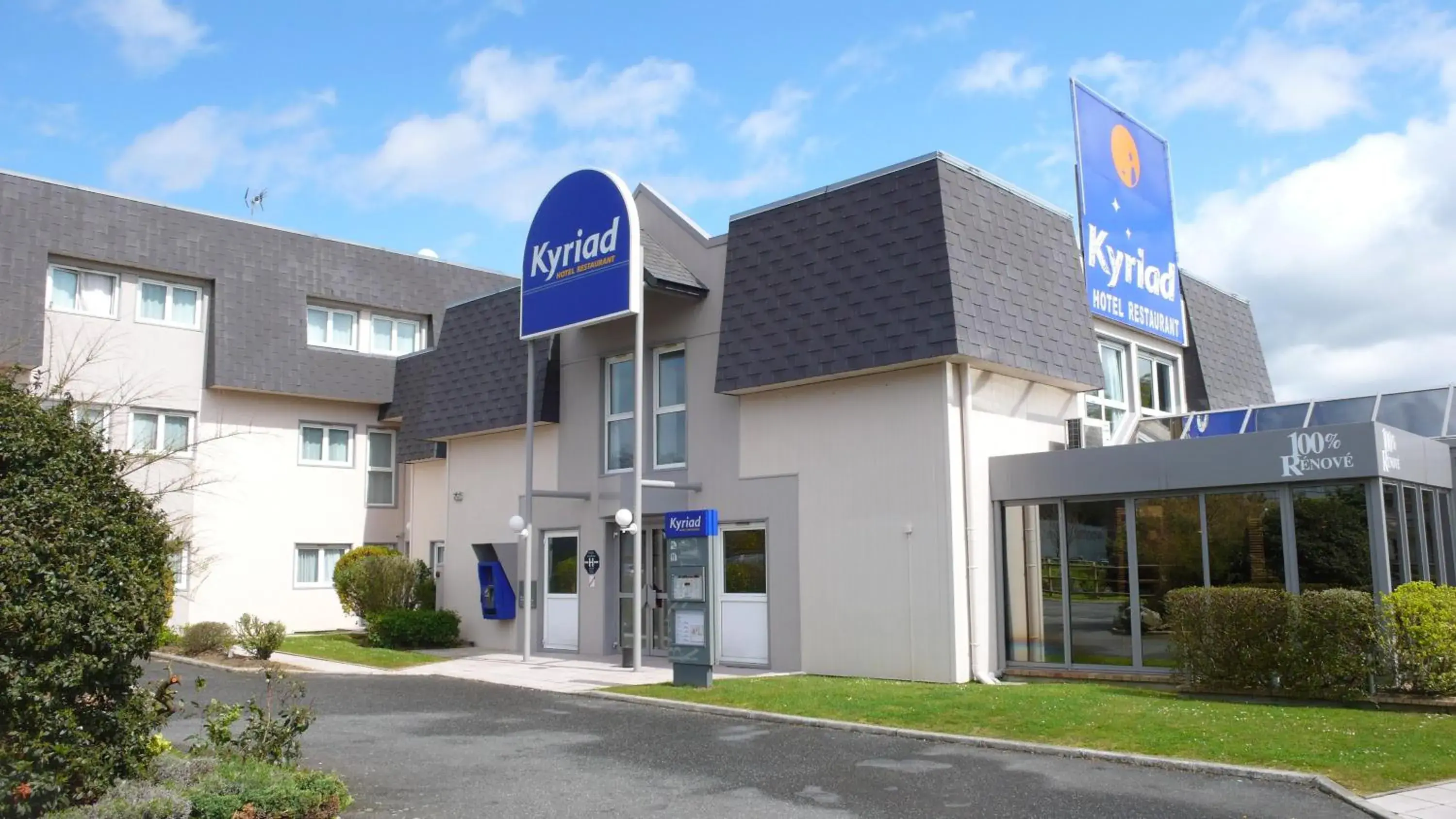 Facade/entrance, Property Building in Kyriad Deauville - St Arnoult