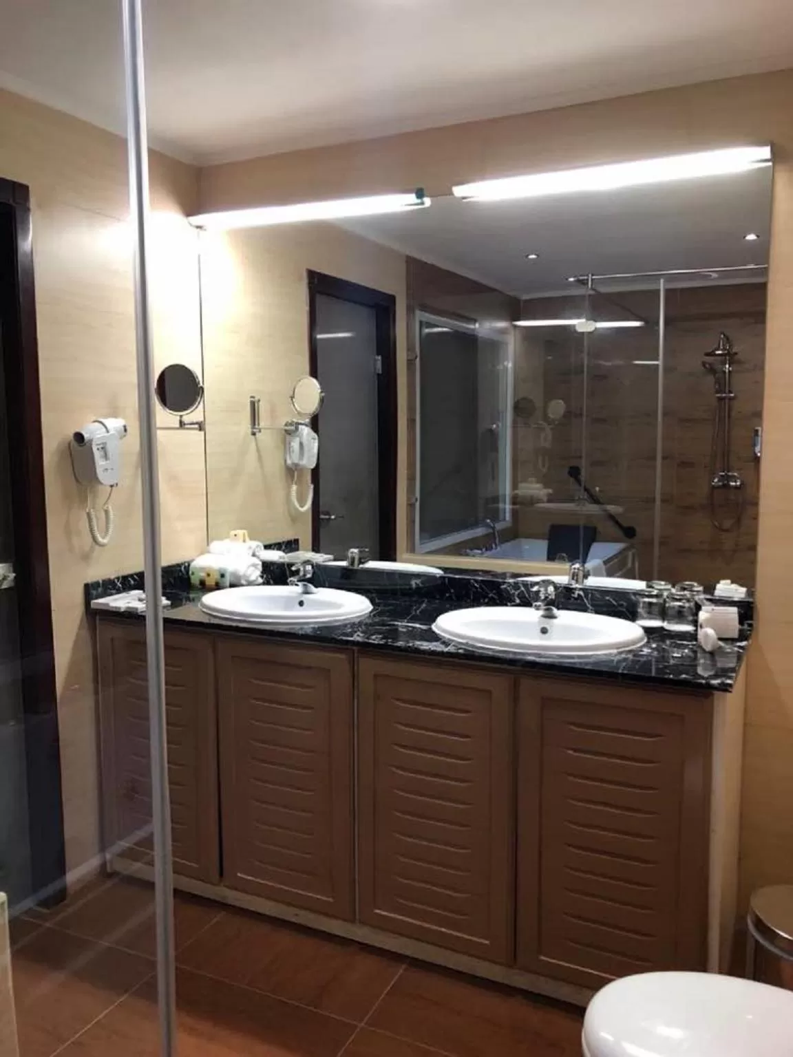 Shower in Best Western Plus Serene Atlantic Hotel