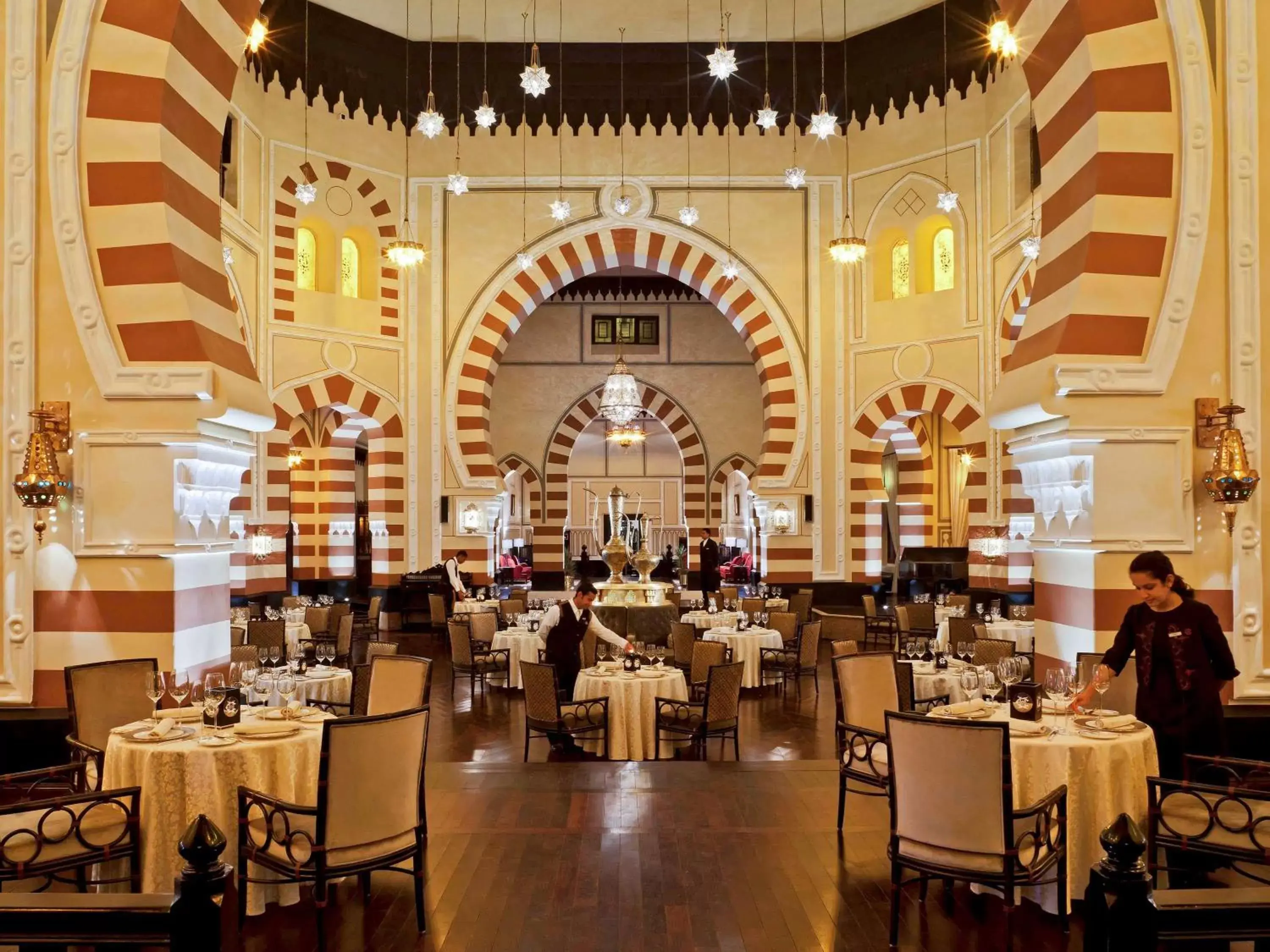 Restaurant/Places to Eat in Sofitel Legend Old Cataract