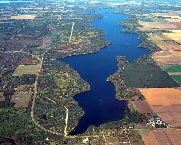 Neighbourhood, Bird's-eye View in AmericInn by Wyndham Hotel and Suites Long Lake