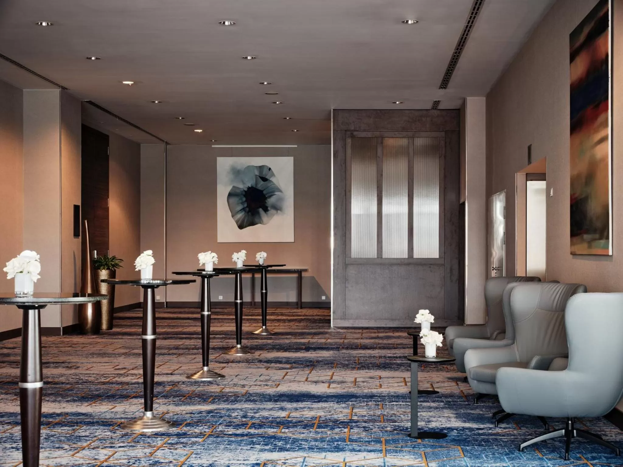 Meeting/conference room in InterContinental Warszawa by IHG