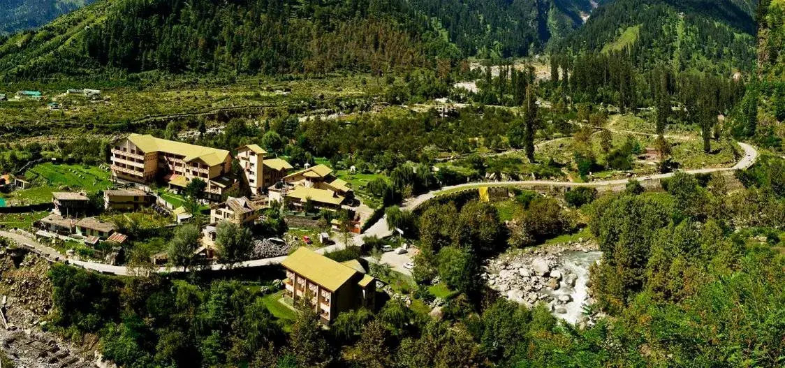 Bird's-eye View in Solang Valley Resort