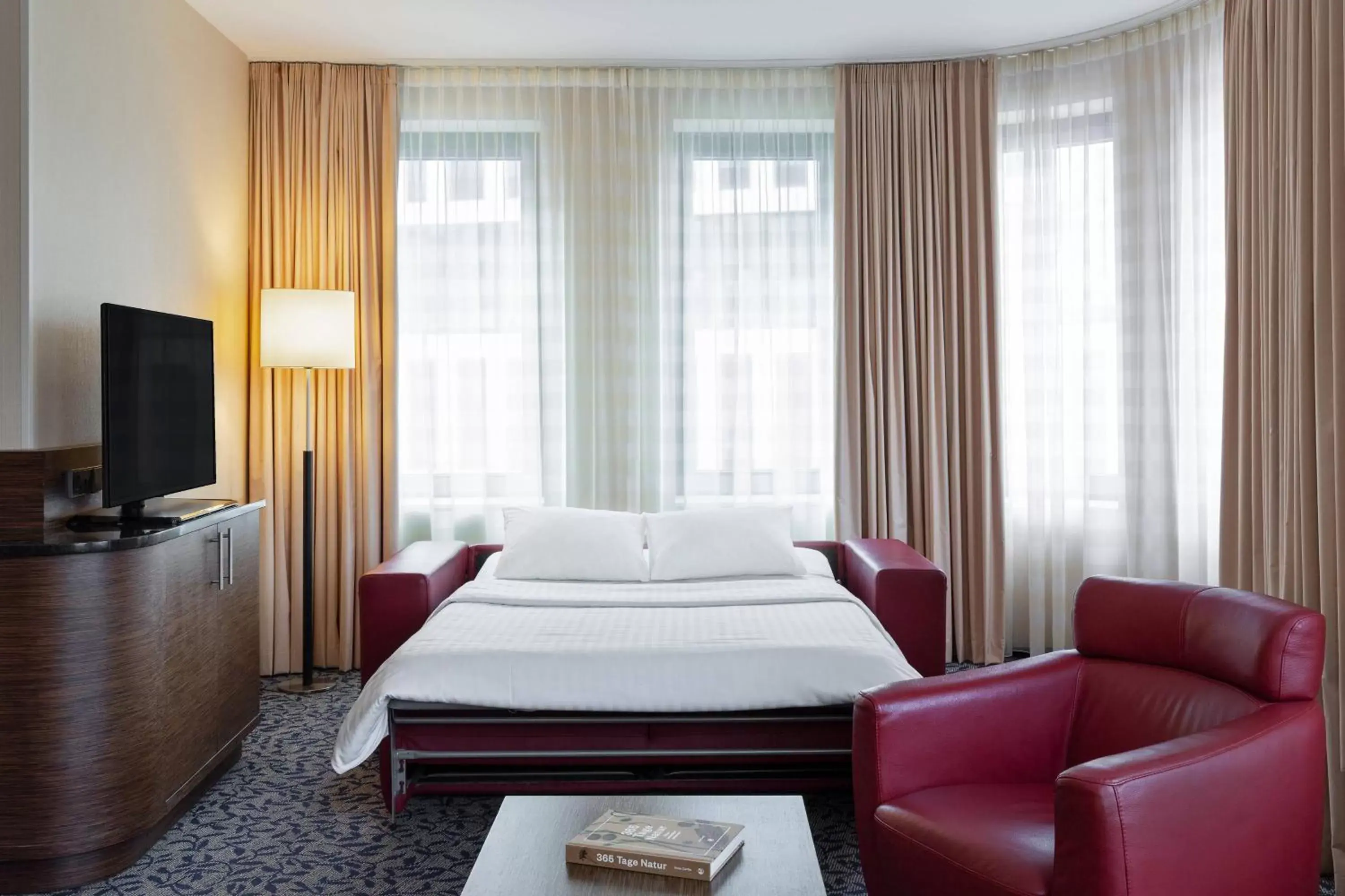 Bedroom, Bed in Courtyard by Marriott Vienna Prater/Messe