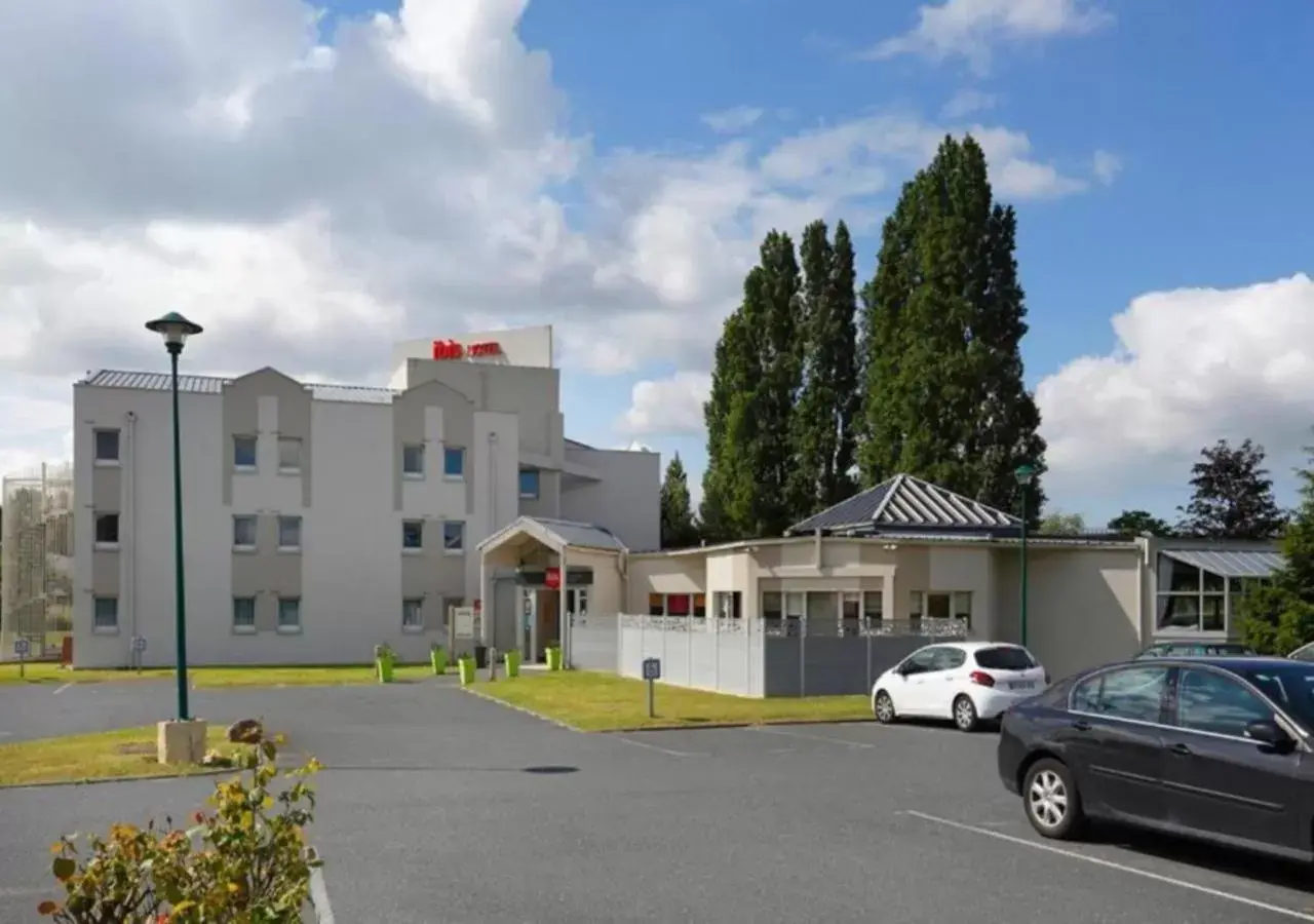 Property building in Ibis Le Havre Sud Harfleur