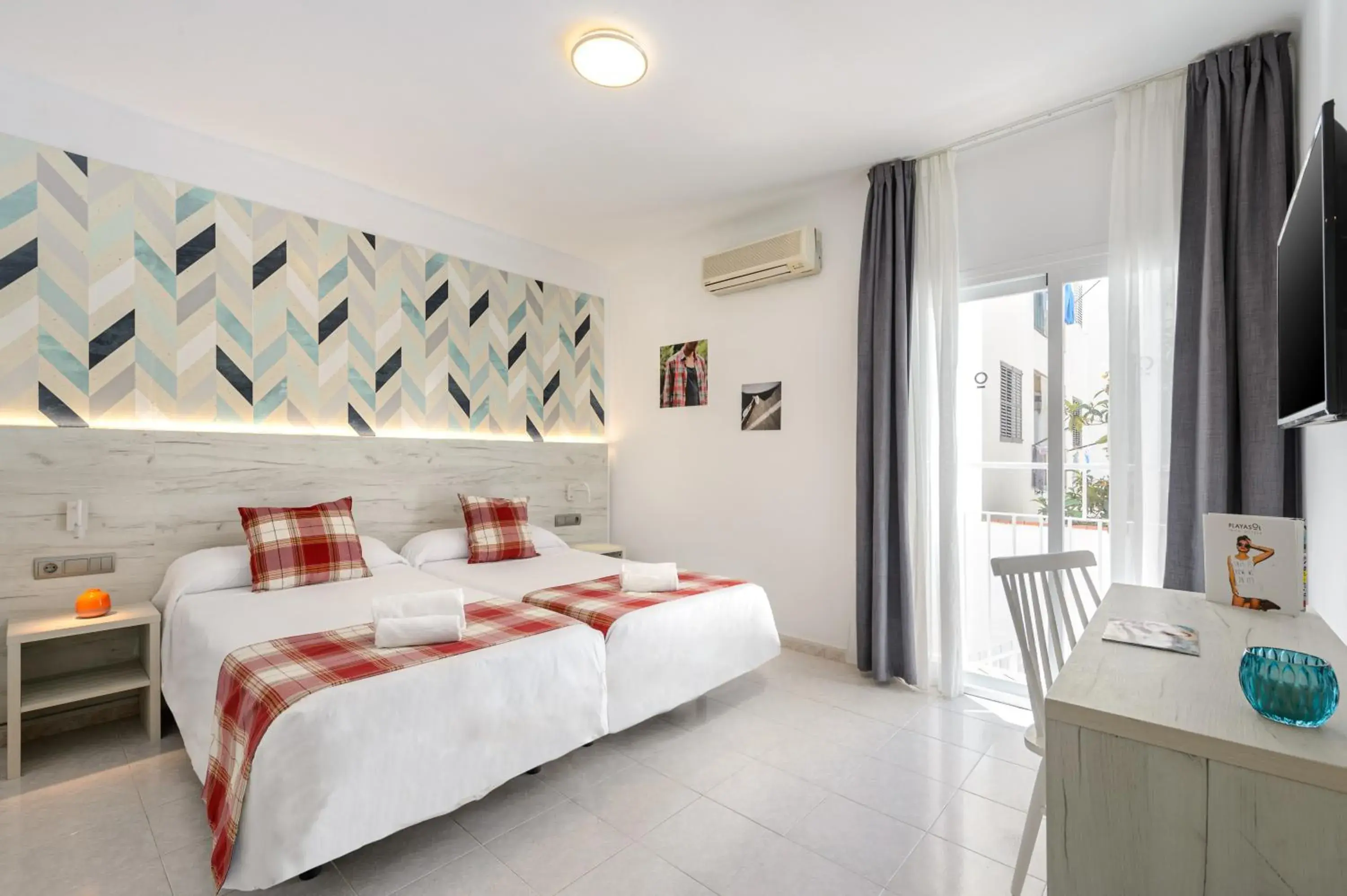 Bed in Hotel Vibra Lei Ibiza