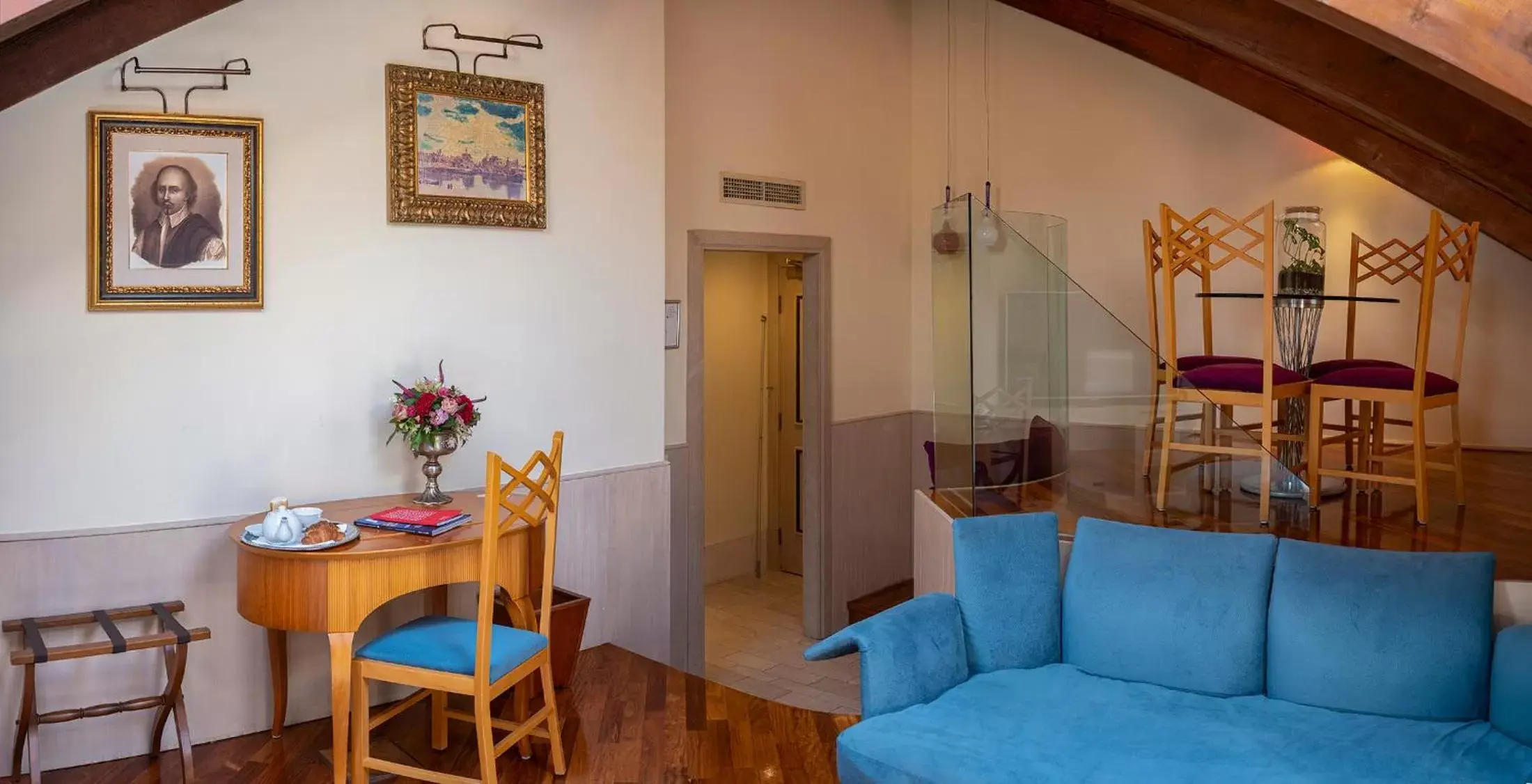 Living room, Seating Area in The Pucic Palace