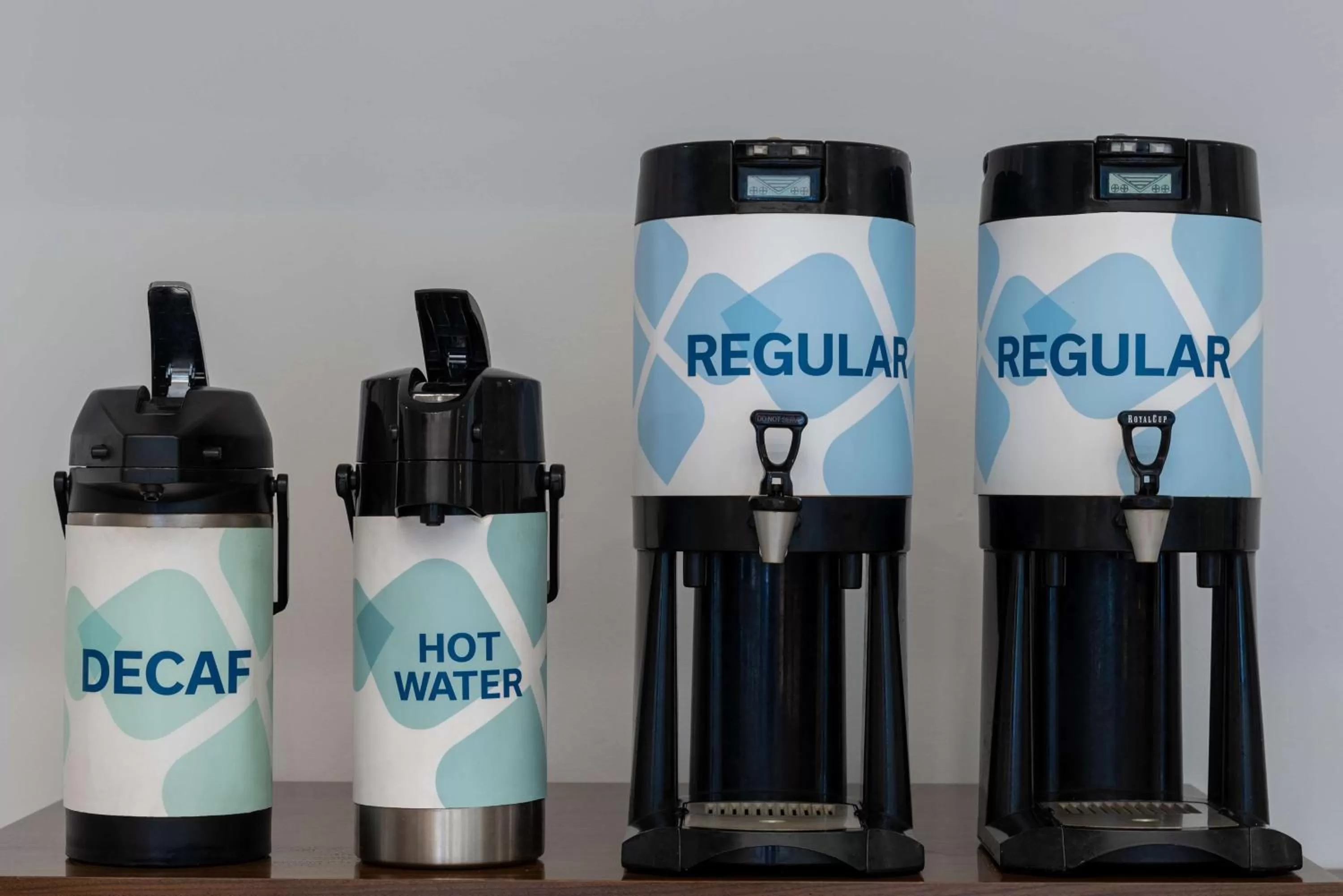 Dining area in Hilton Garden Inn Arlington/Courthouse Plaza