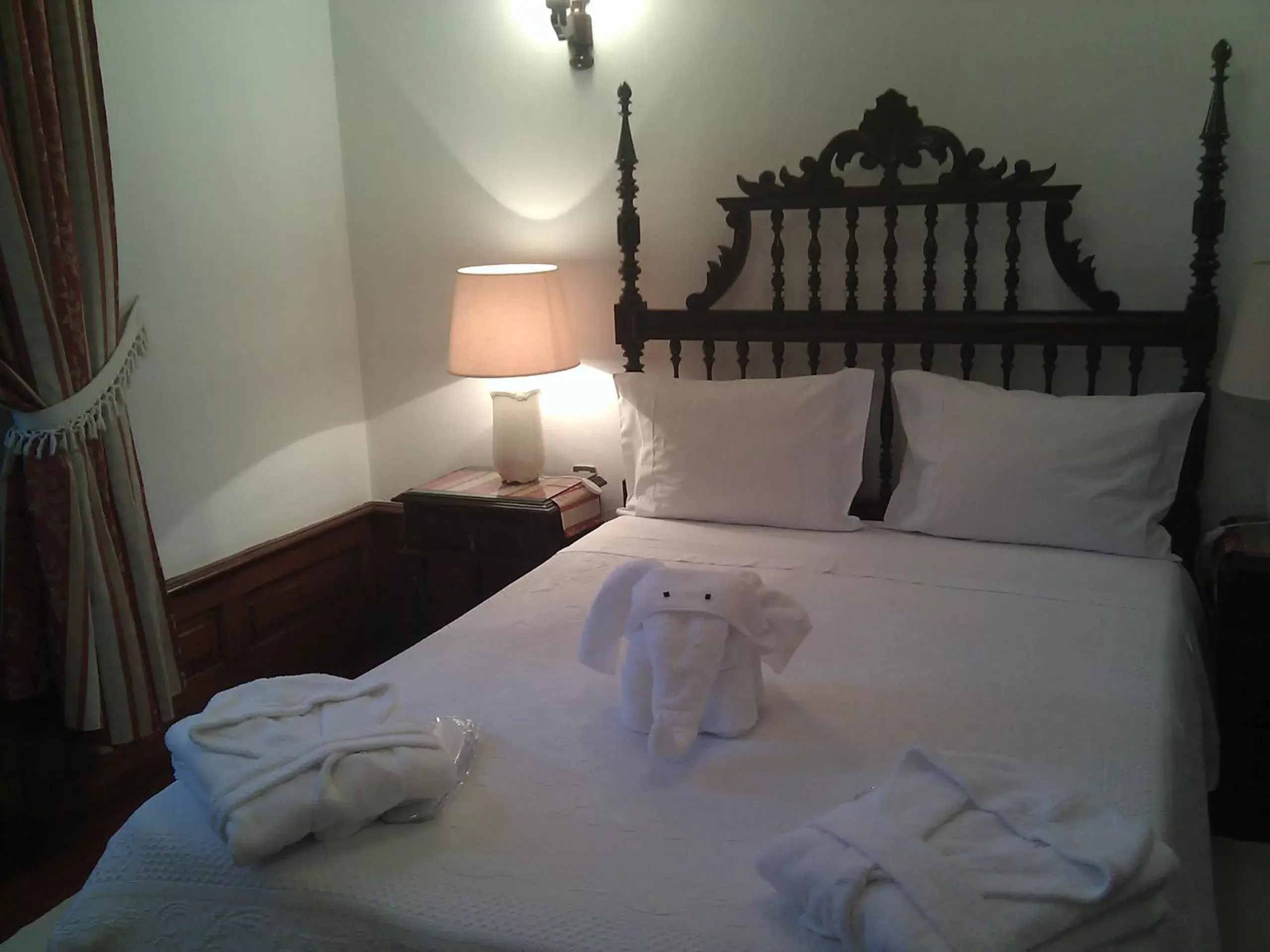 Photo of the whole room, Bed in Hotel Residencial Alentejana