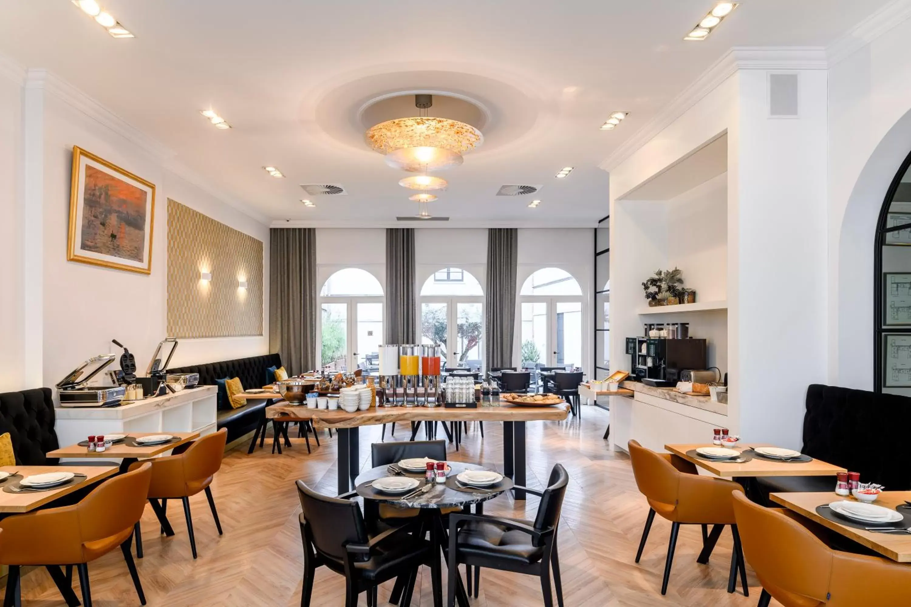 American breakfast, Restaurant/Places to Eat in Hotel Rubens-Grote Markt