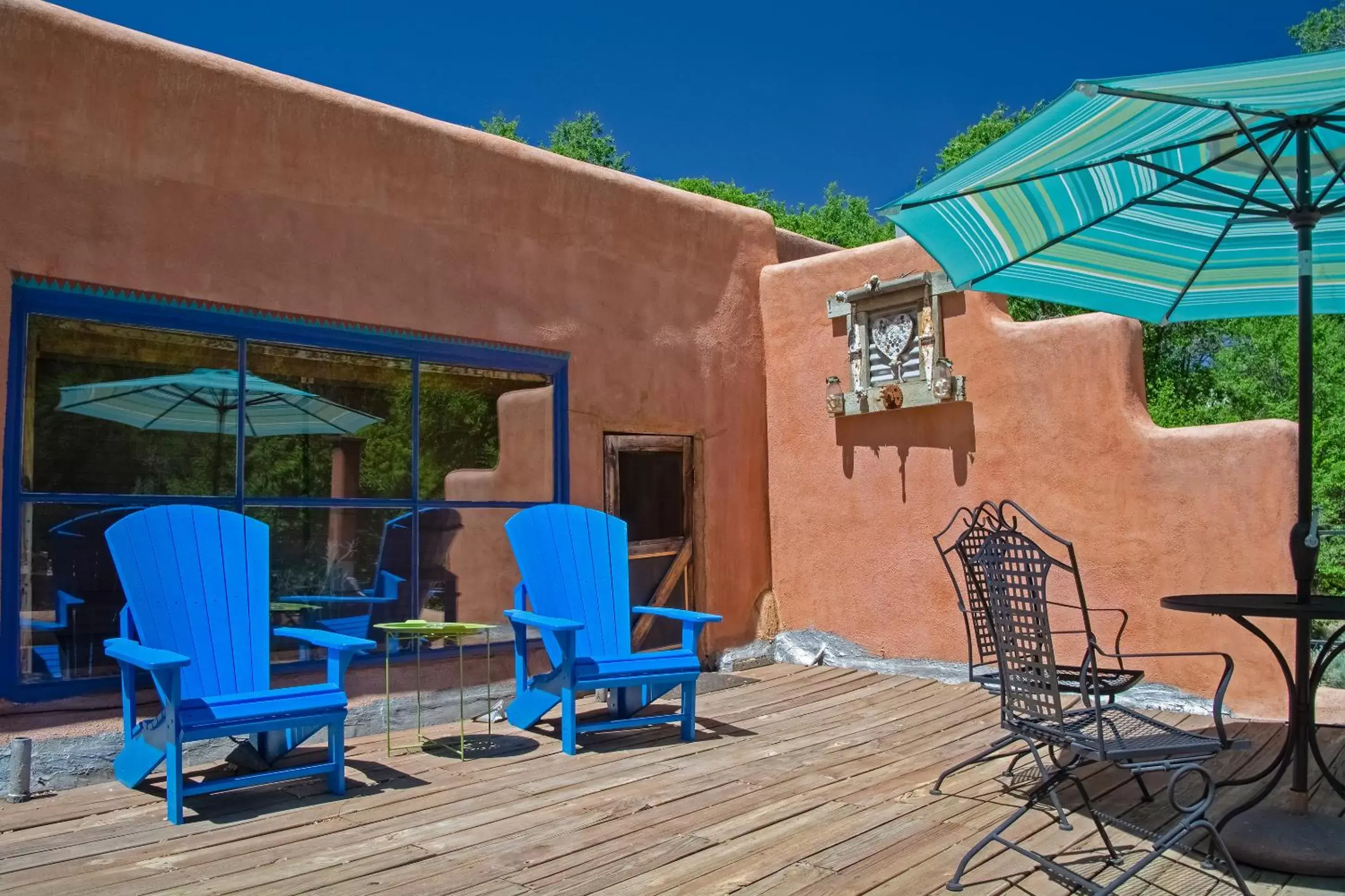 Balcony/Terrace in Adobe and Pines Inn Bed and Breakfast