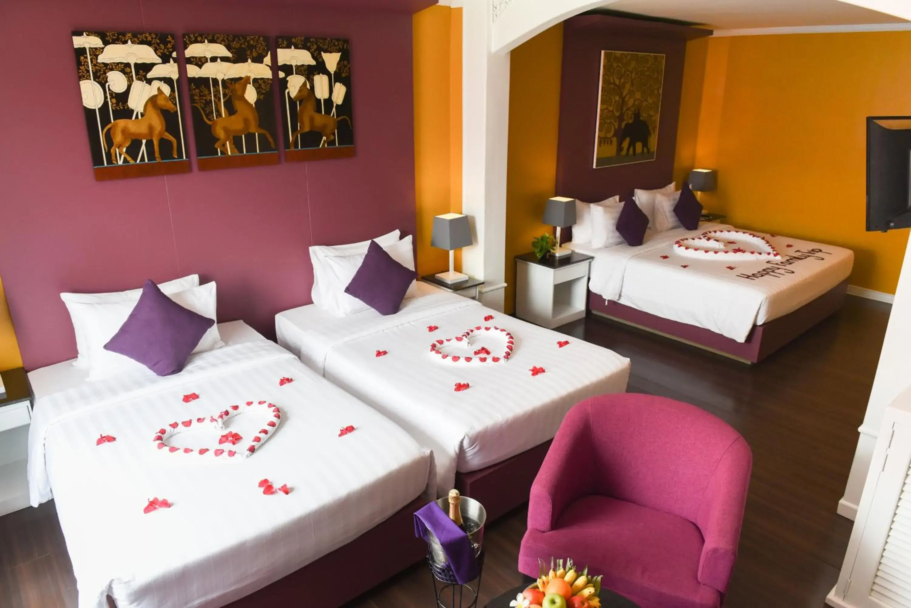 Bed in Memoire Siem Reap Hotel