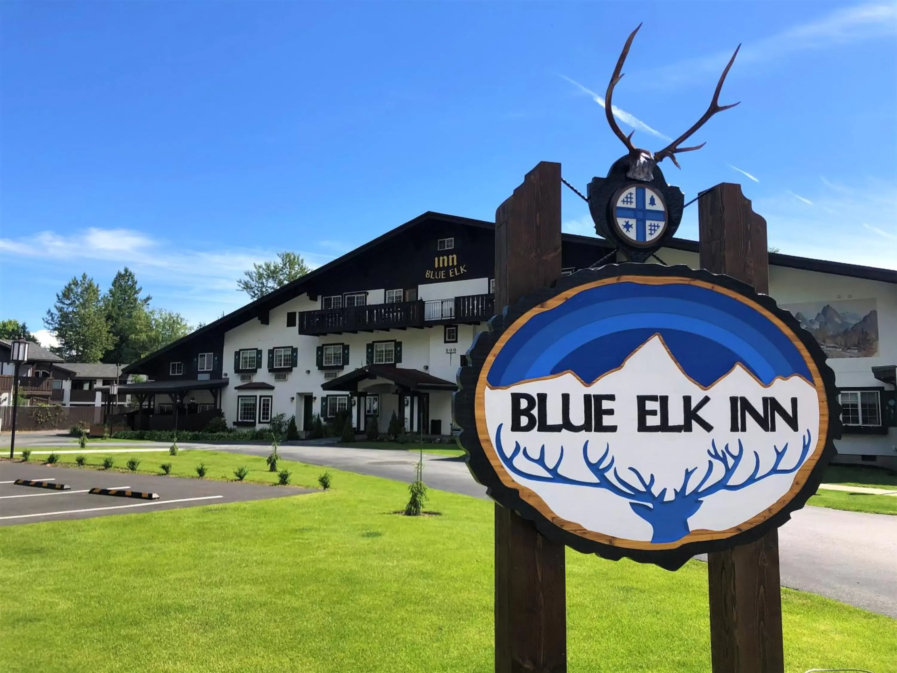 Property logo or sign, Property Building in Blue Elk Inn