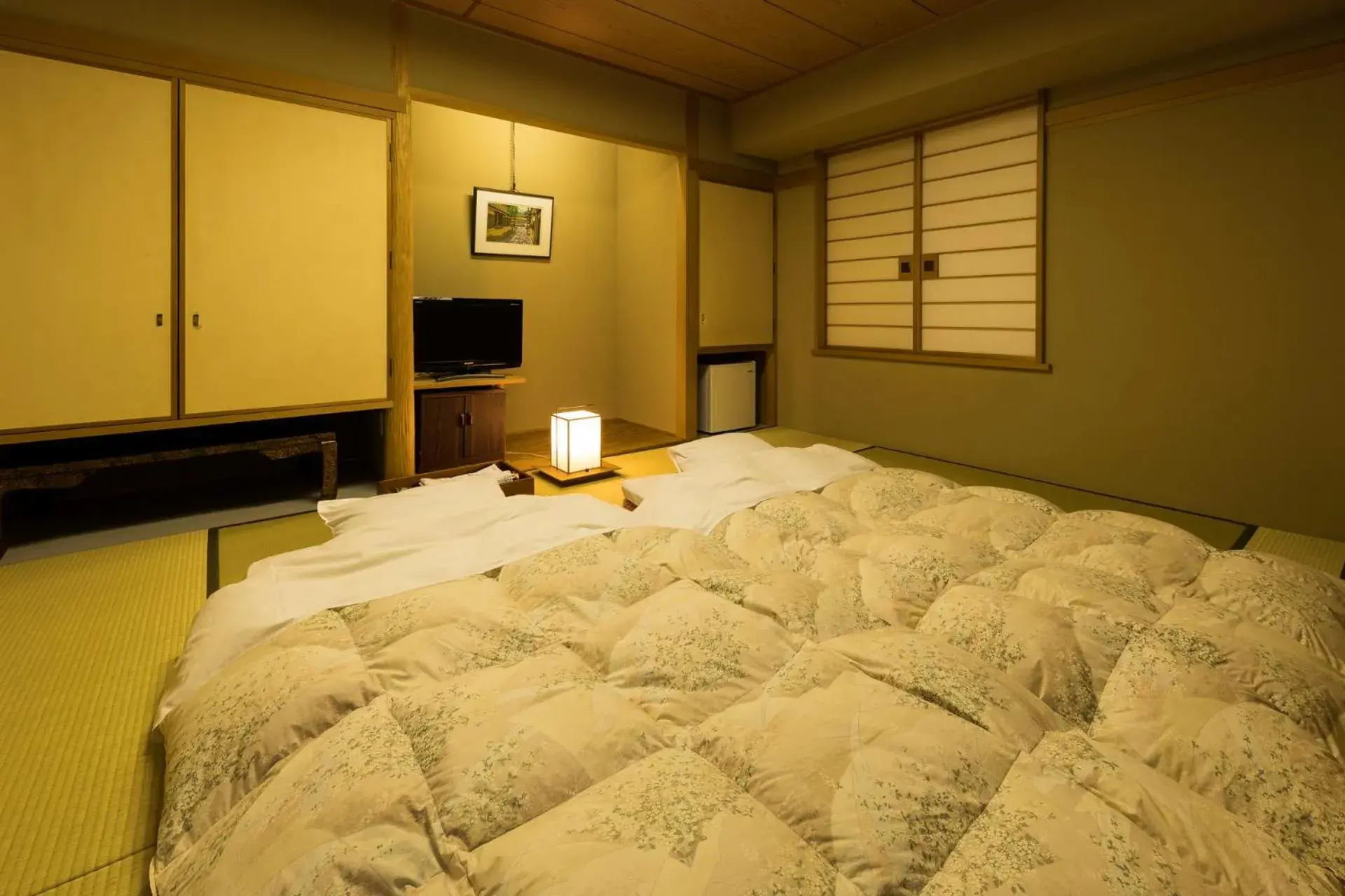 Photo of the whole room, Bed in Hotel Aomori