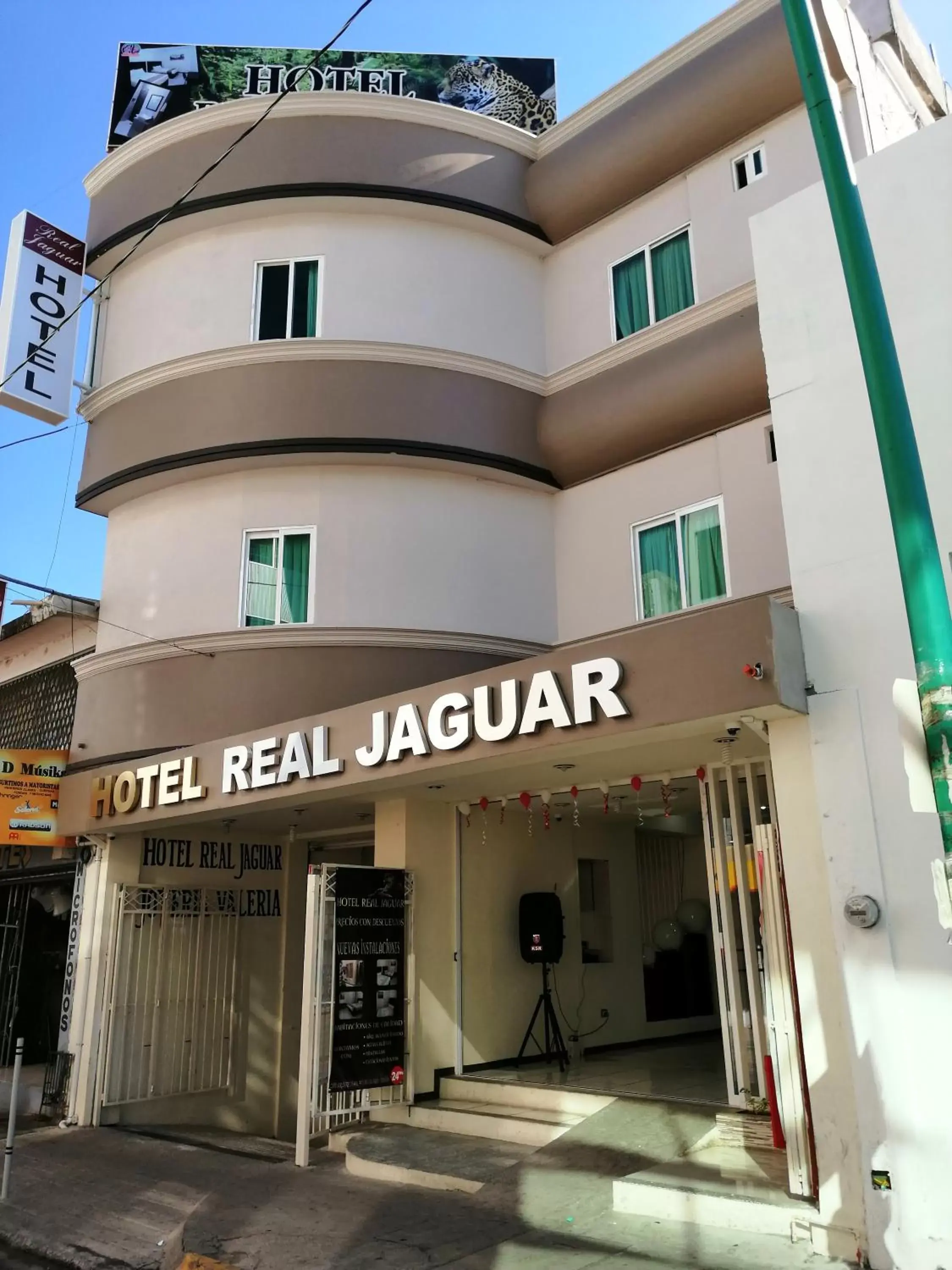 Property building in Hotel Real Jaguar