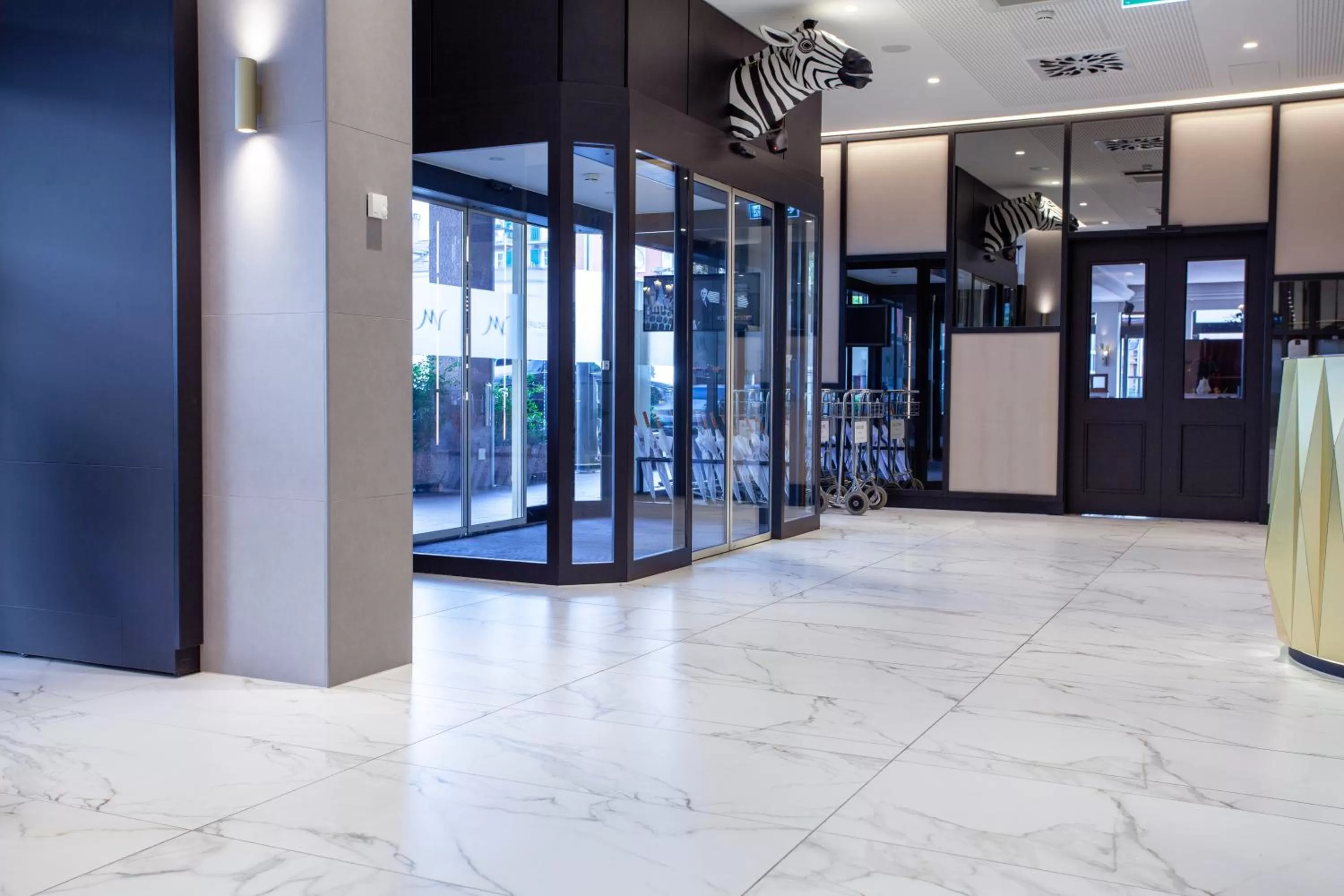 Facade/entrance in Mercure Biel